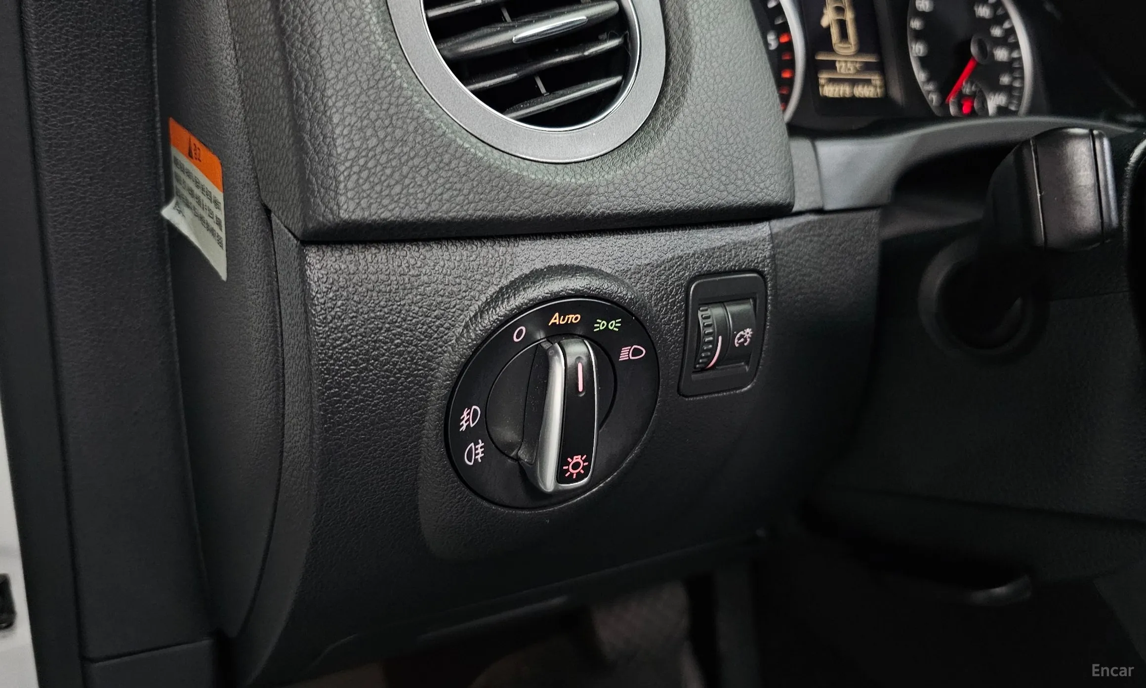 Volkswagen New Tiguan превью 19