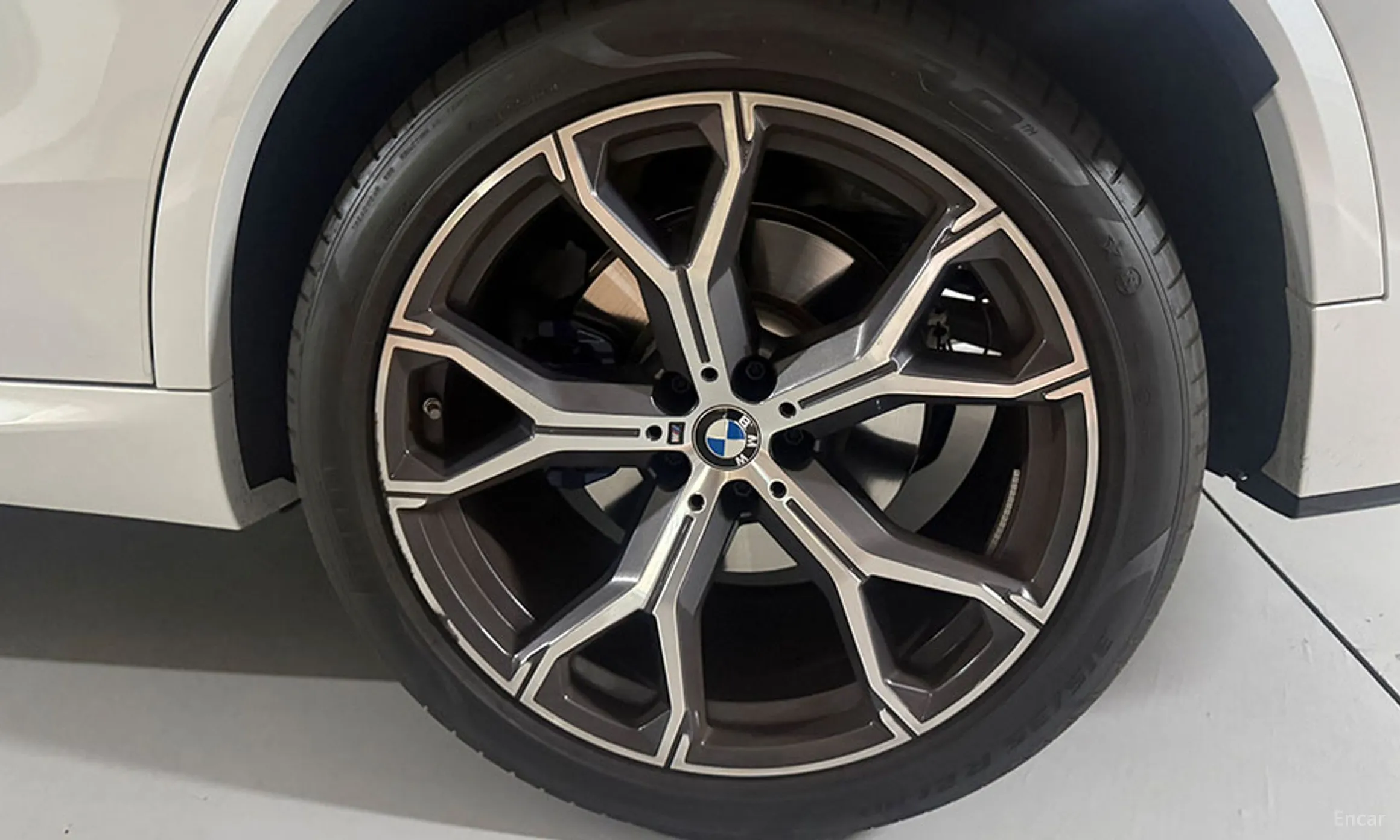 BMW X5 (G05) превью 17