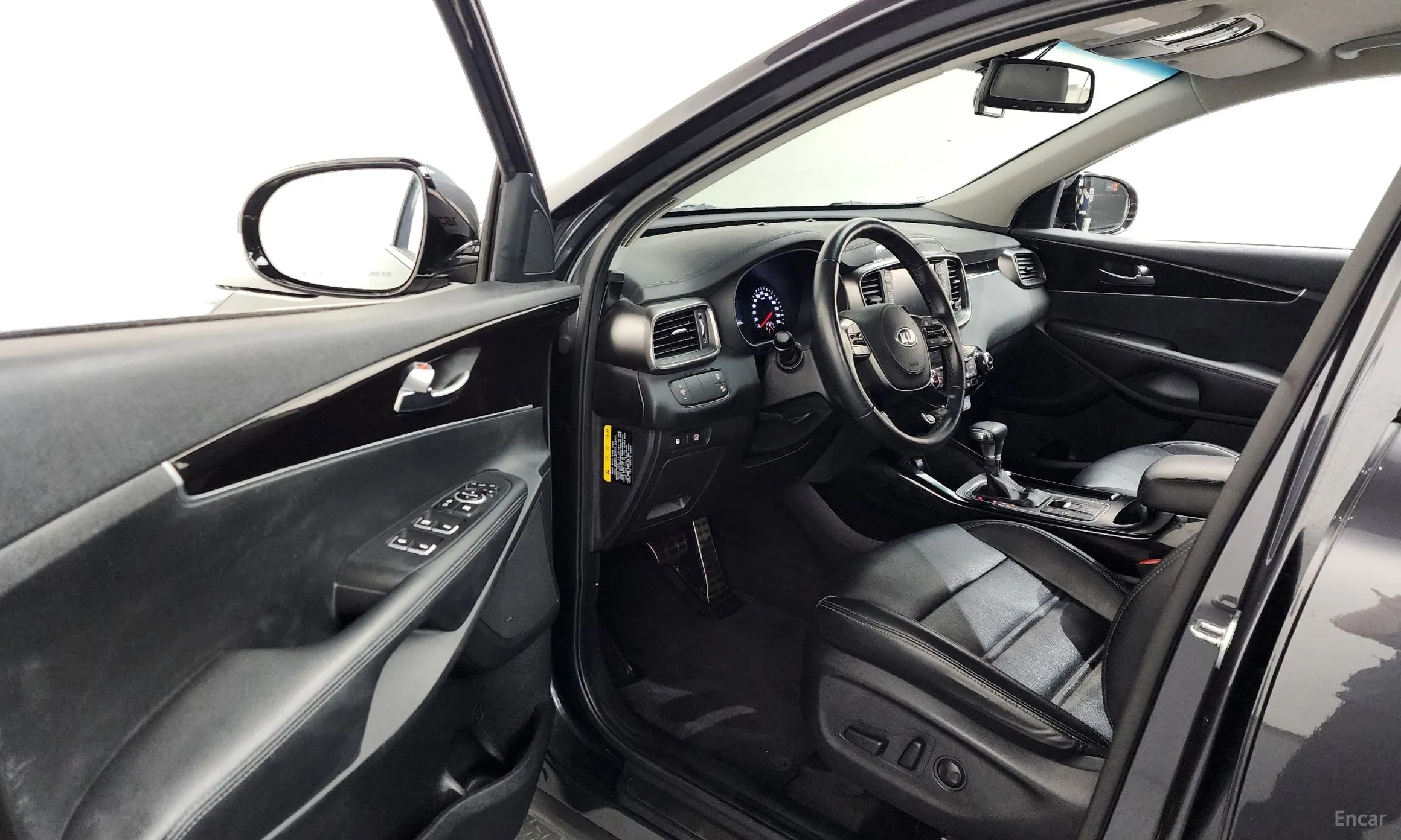 Kia Sorento превью 10