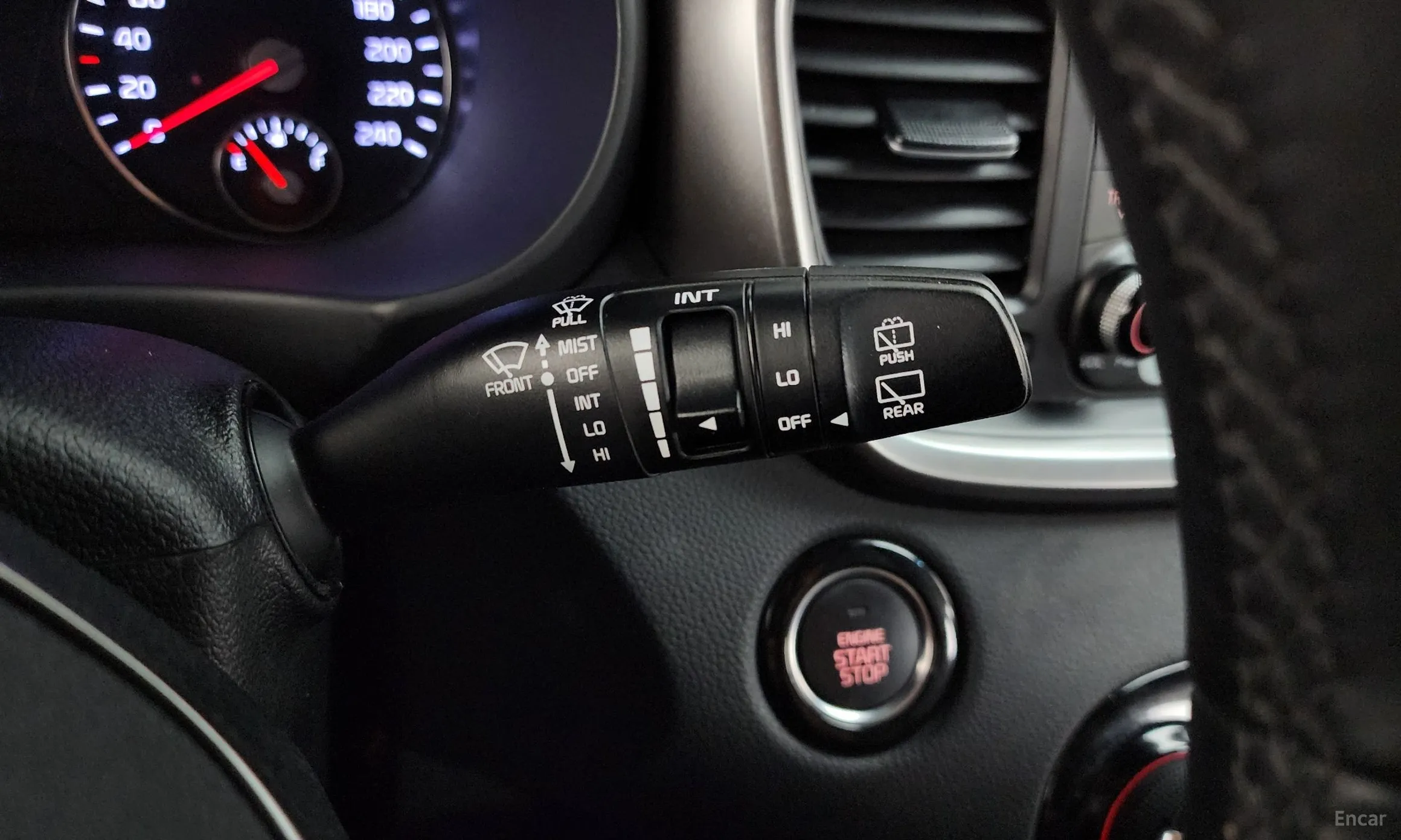 Kia Sorento превью 17