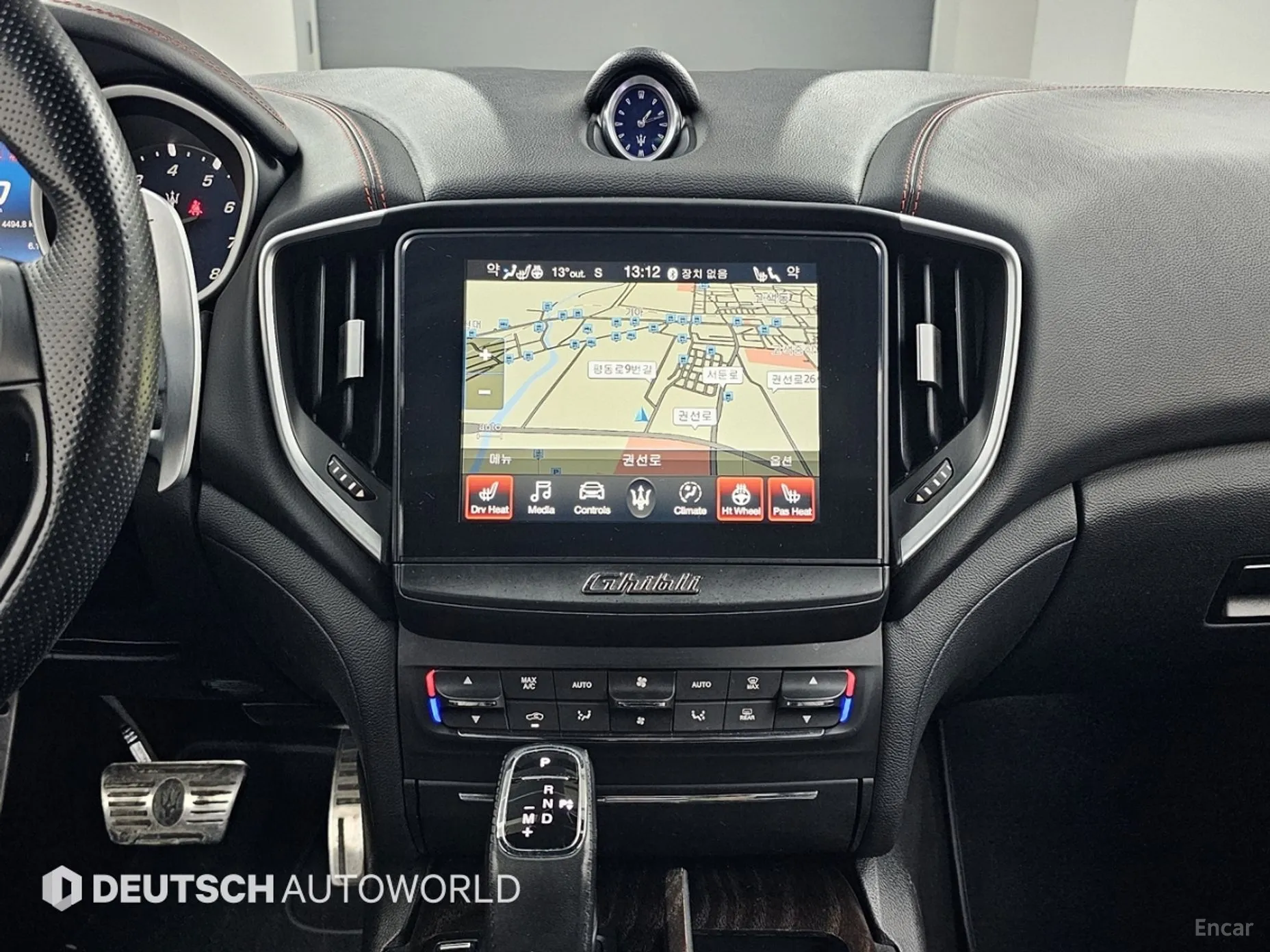 Maserati Ghibli превью 11