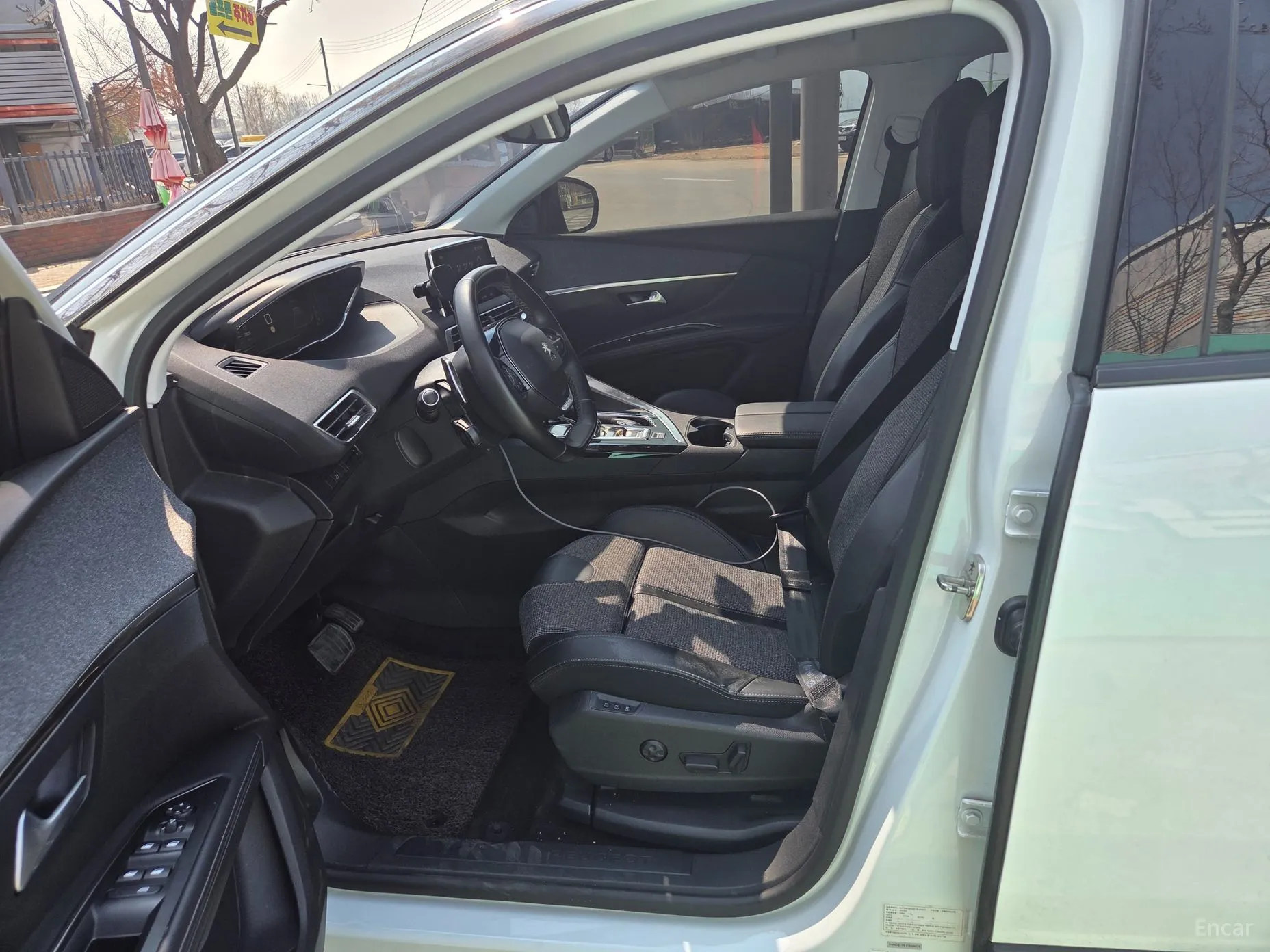 Peugeot 5008 2nd generation превью 18