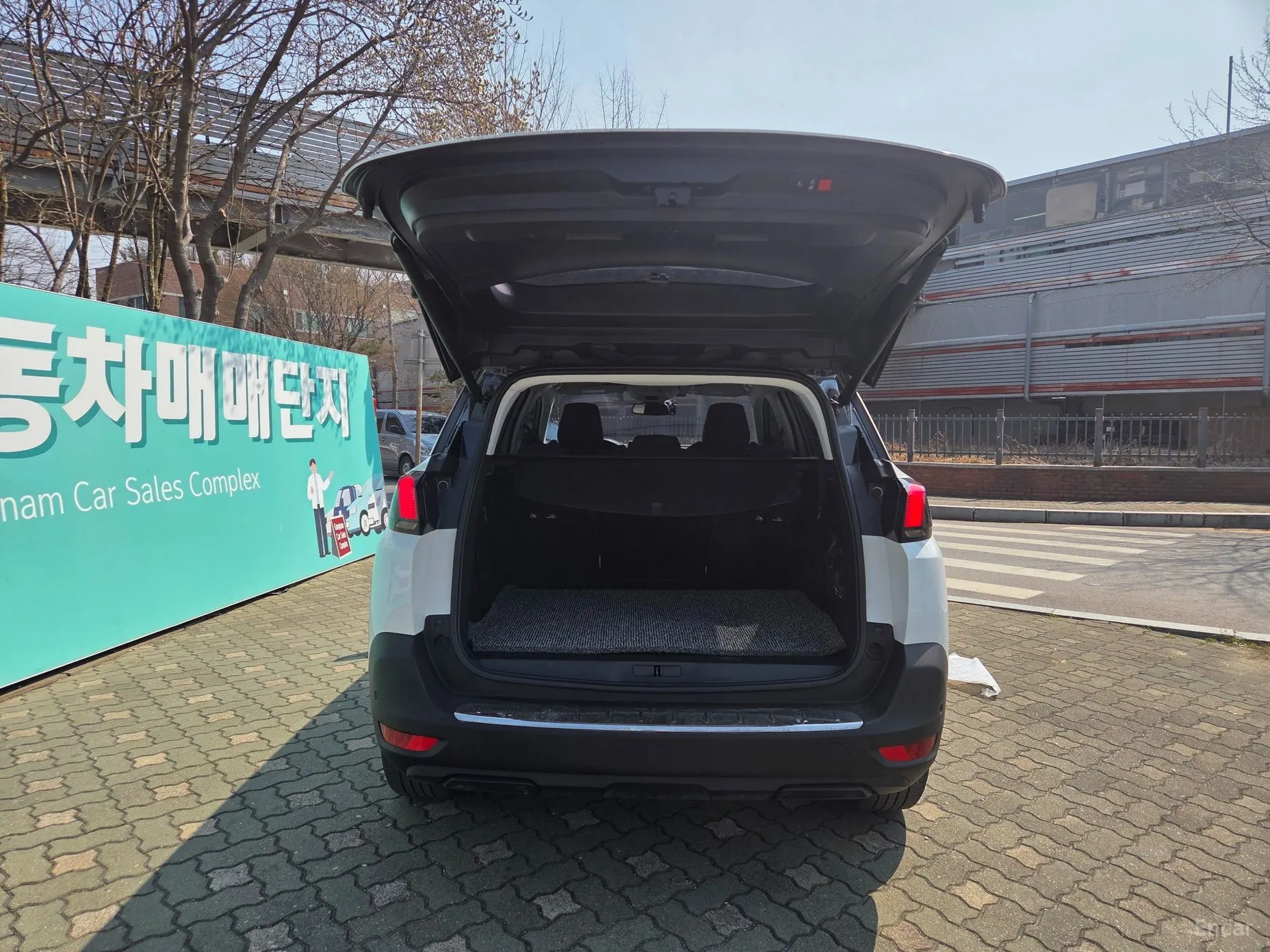 Peugeot 5008 2nd generation превью 5