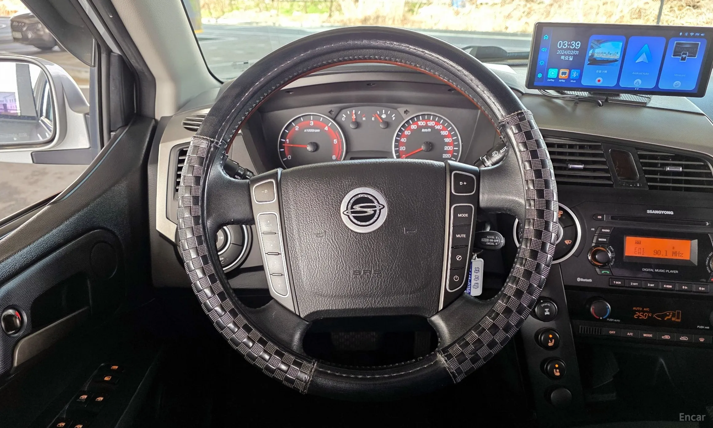 KG Mobility (SsangYong) Korando Sports превью 13