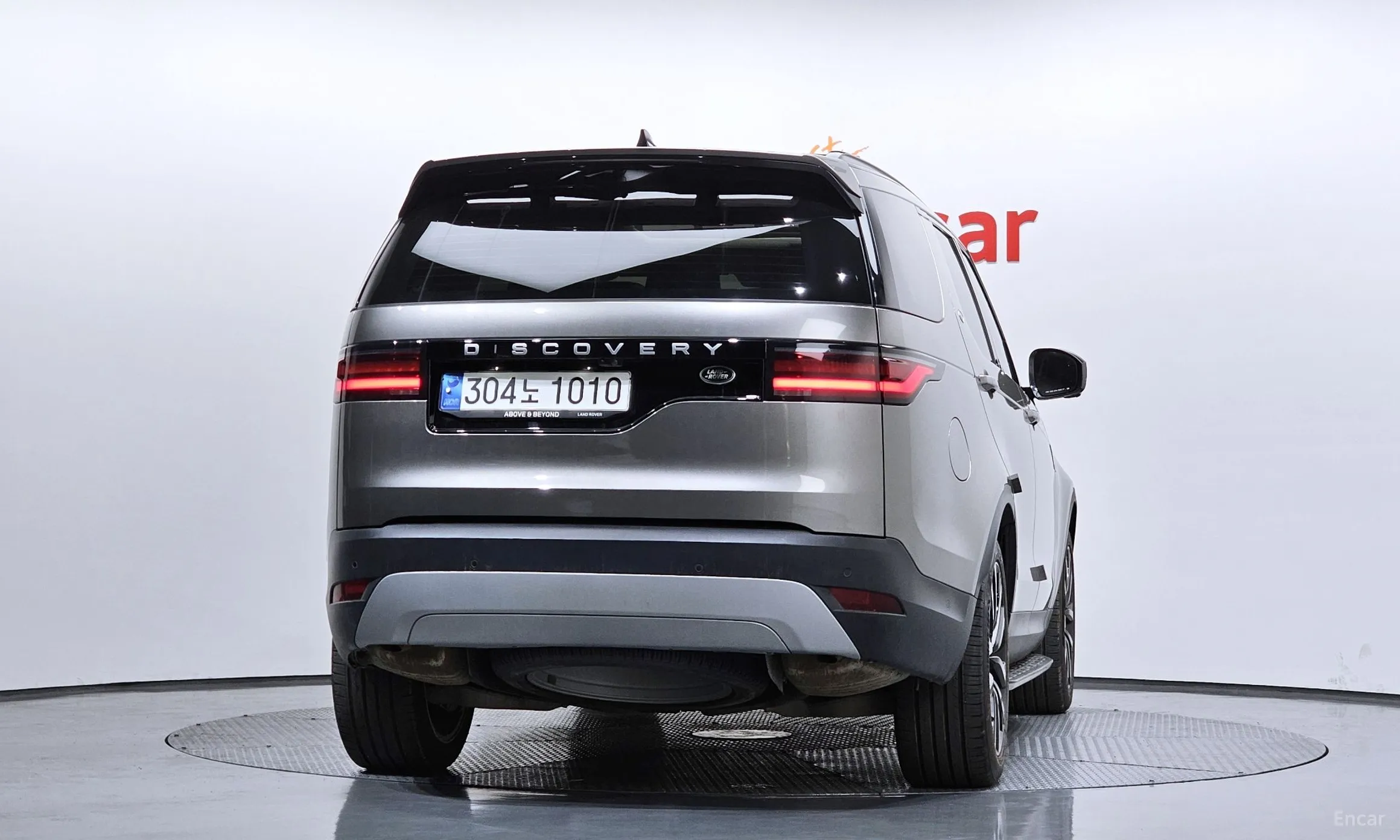 Land Rover Discovery 5 превью 4