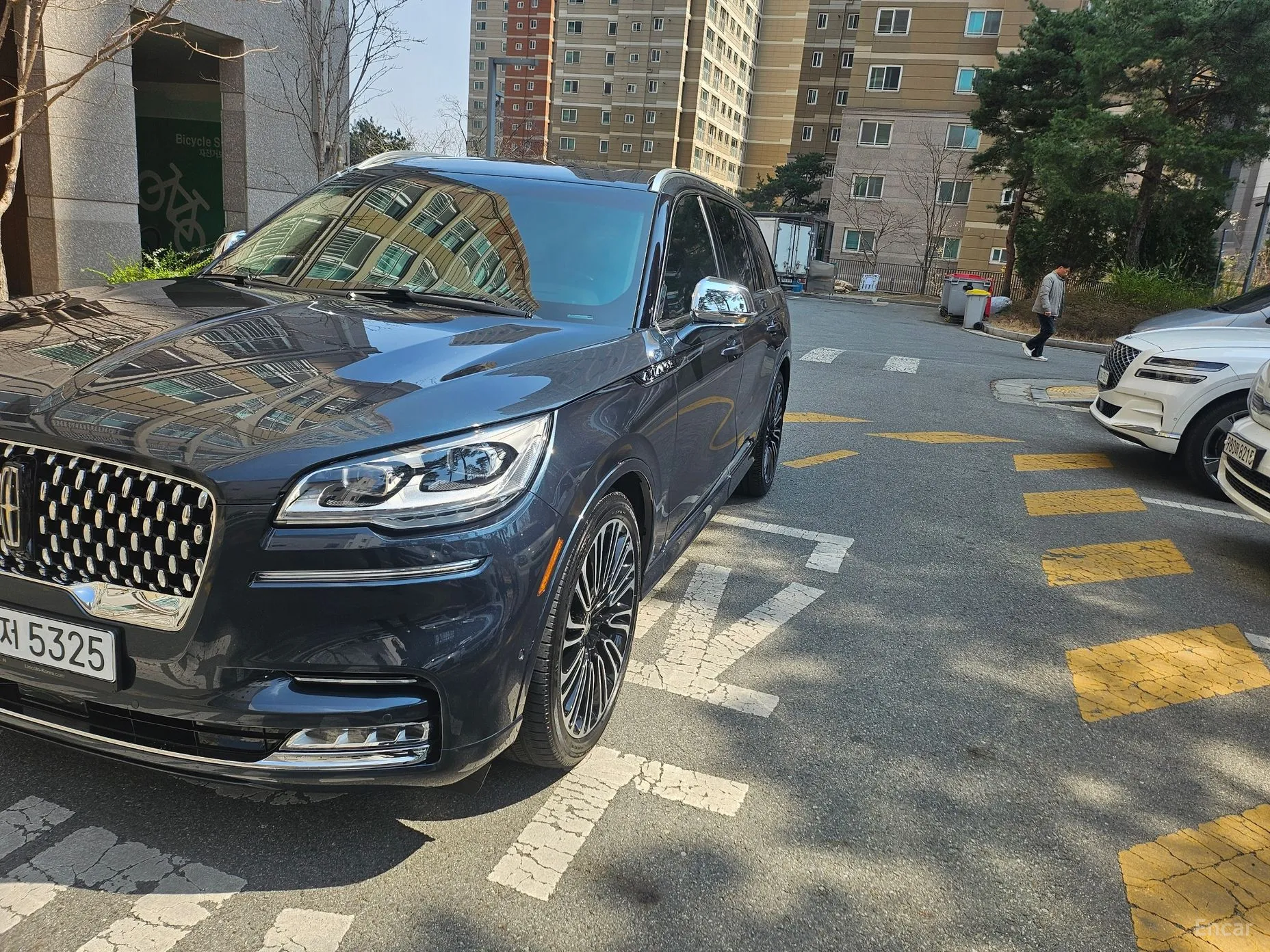 Lincoln Aviator 2nd Generation превью 3