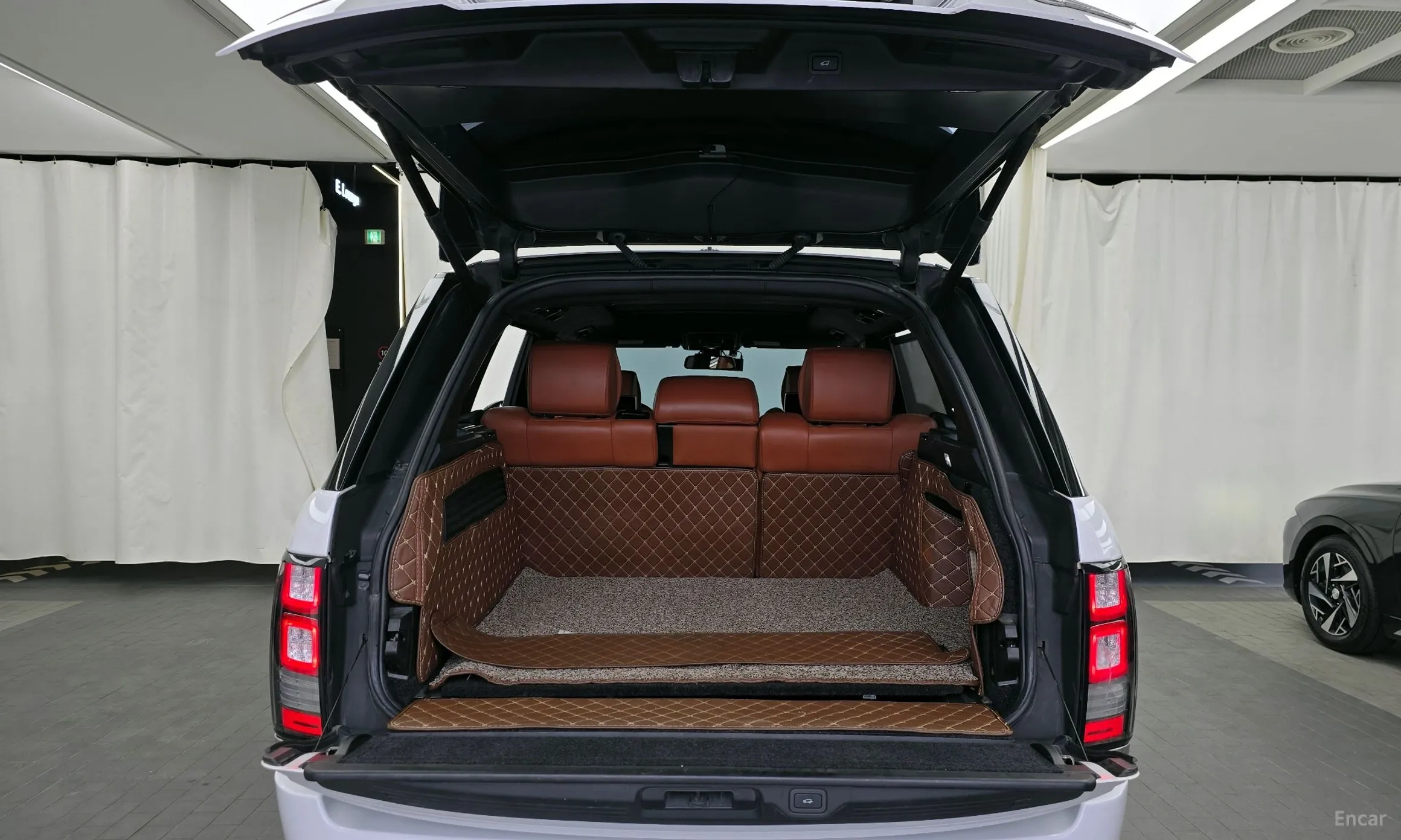 Land Rover Range Rover 4th Generation превью 20