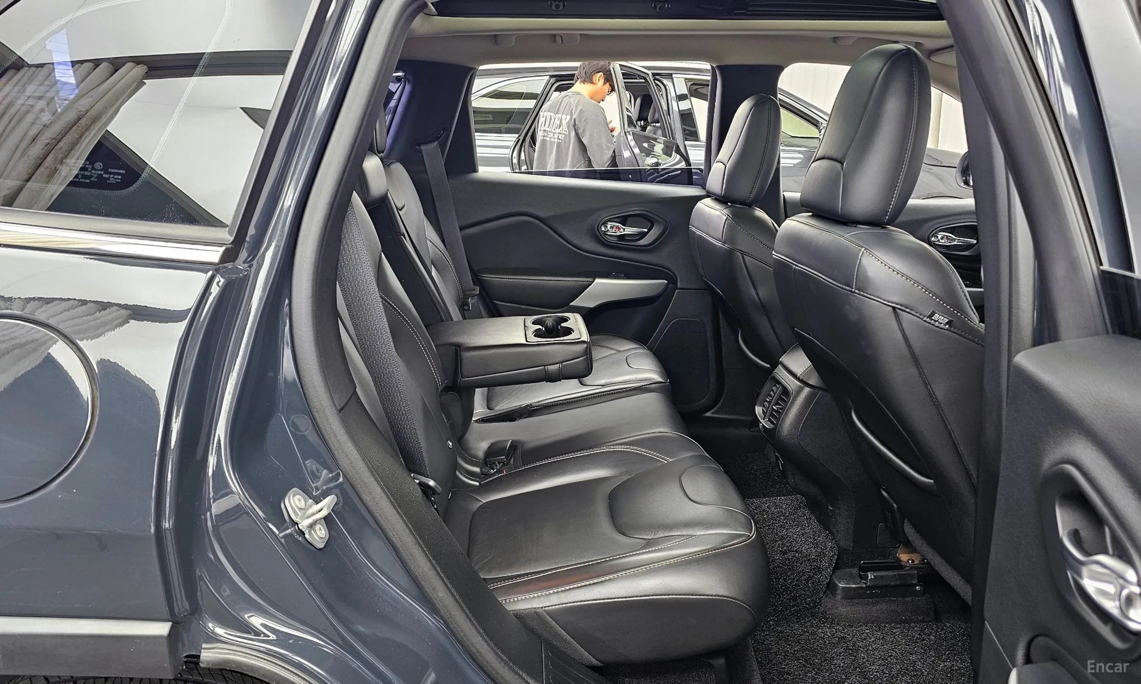 Jeep Cherokee (KL) превью 12