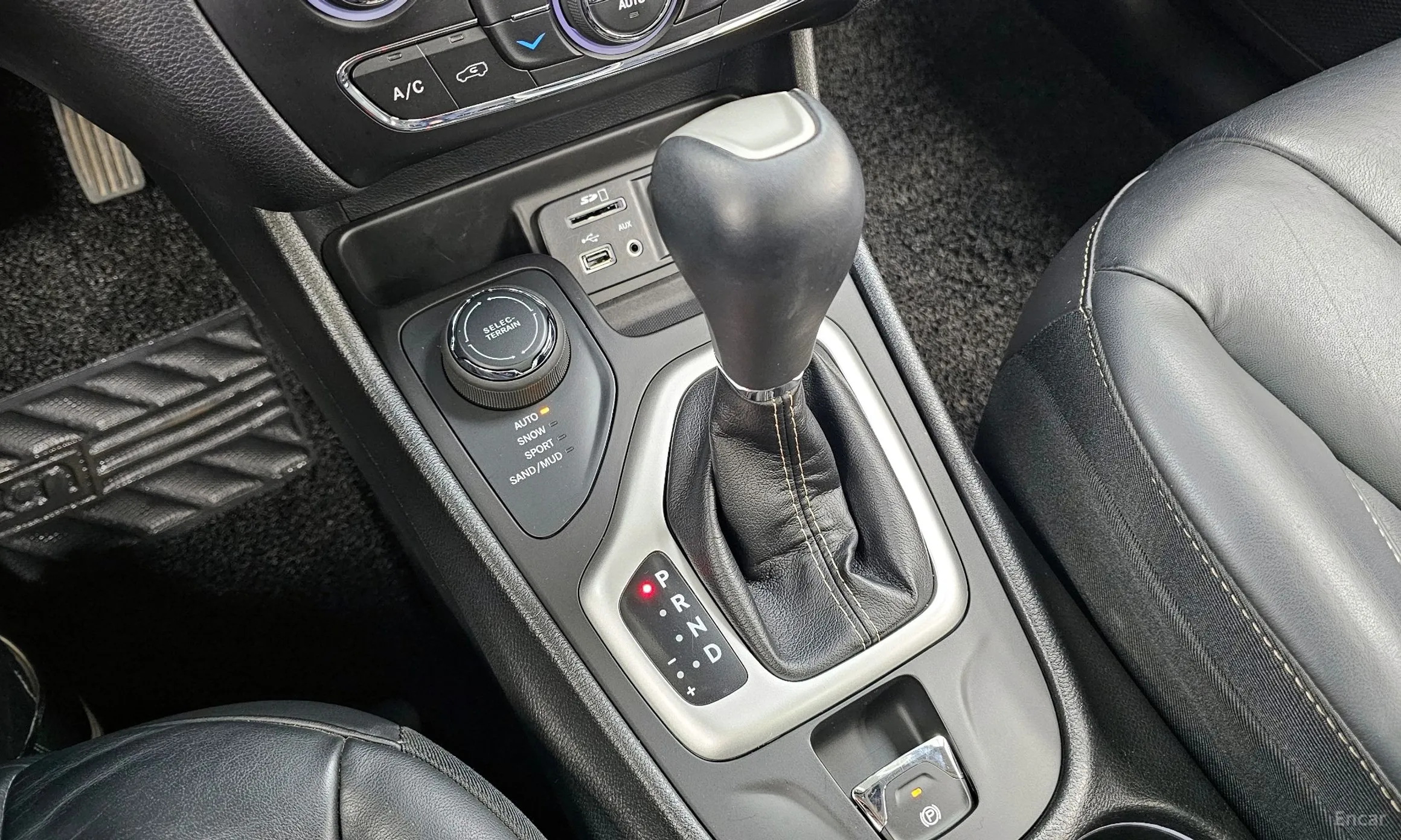 Jeep Cherokee (KL) превью 9