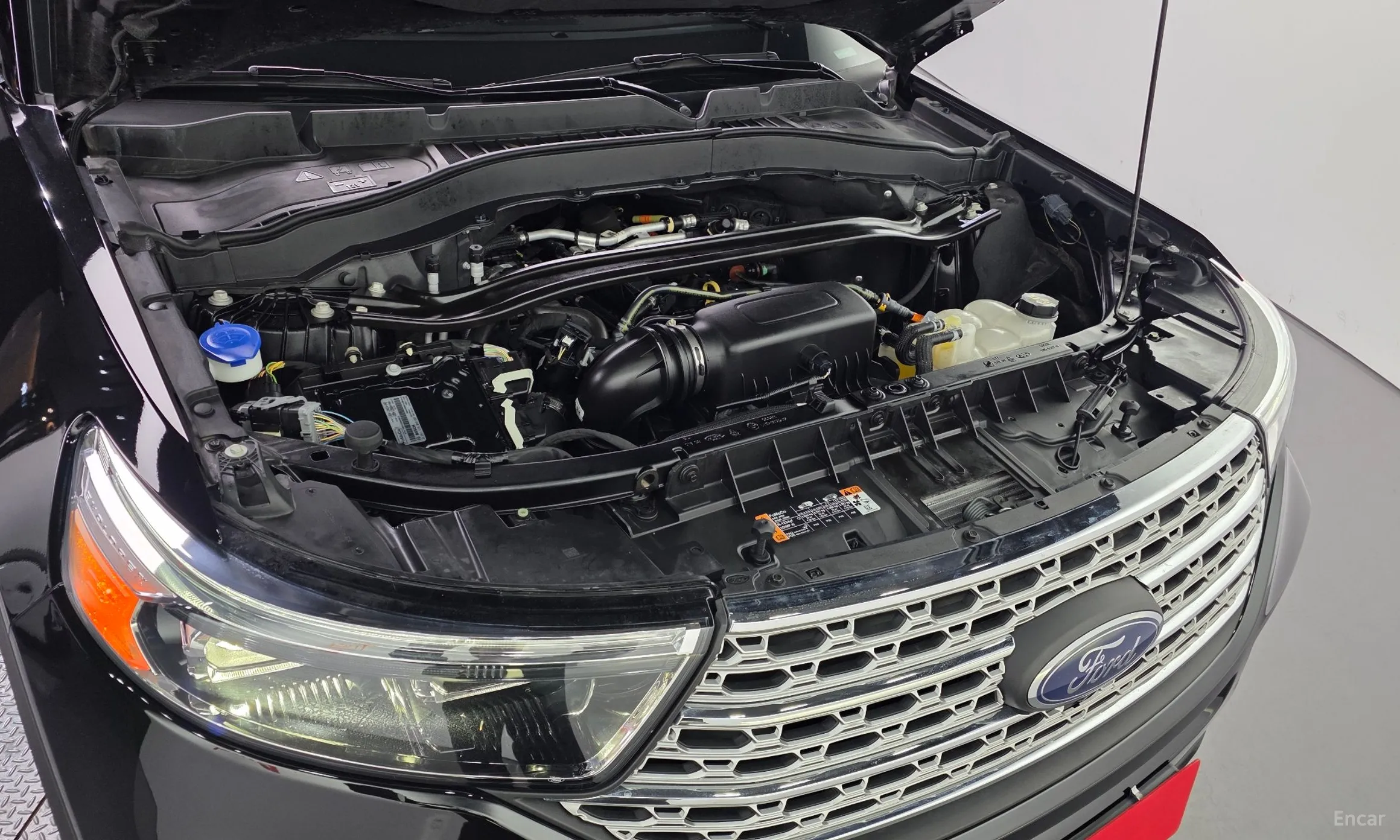 Ford Explorer 6th Generation превью 6