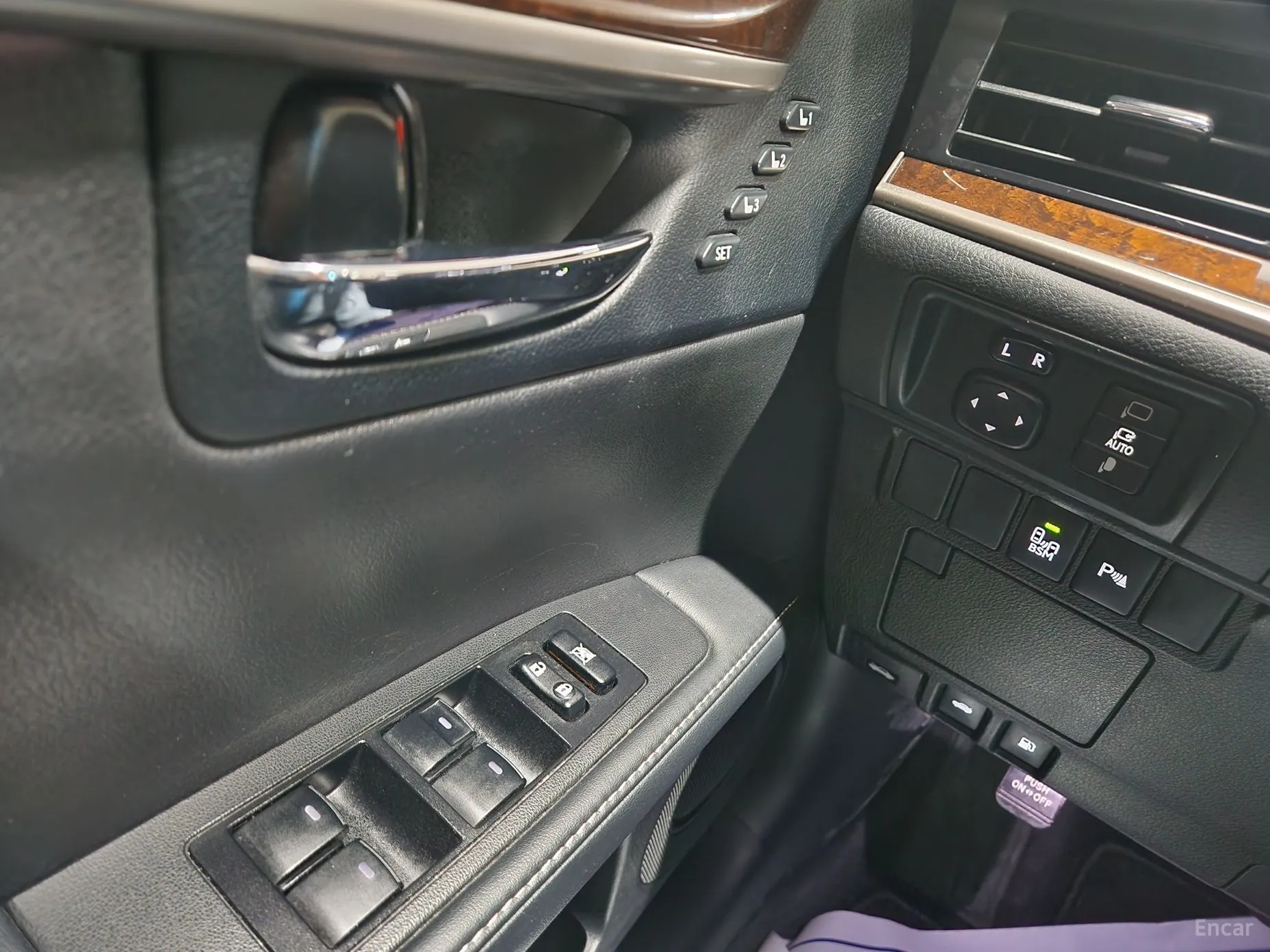 Lexus New ES300h превью 17