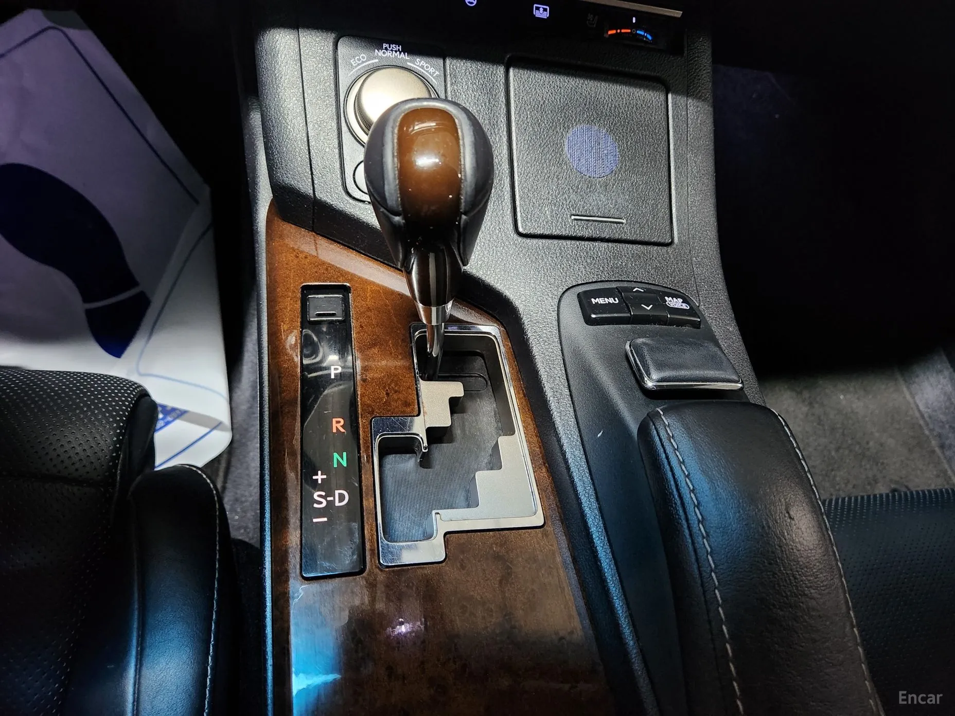 Lexus New ES300h превью 9