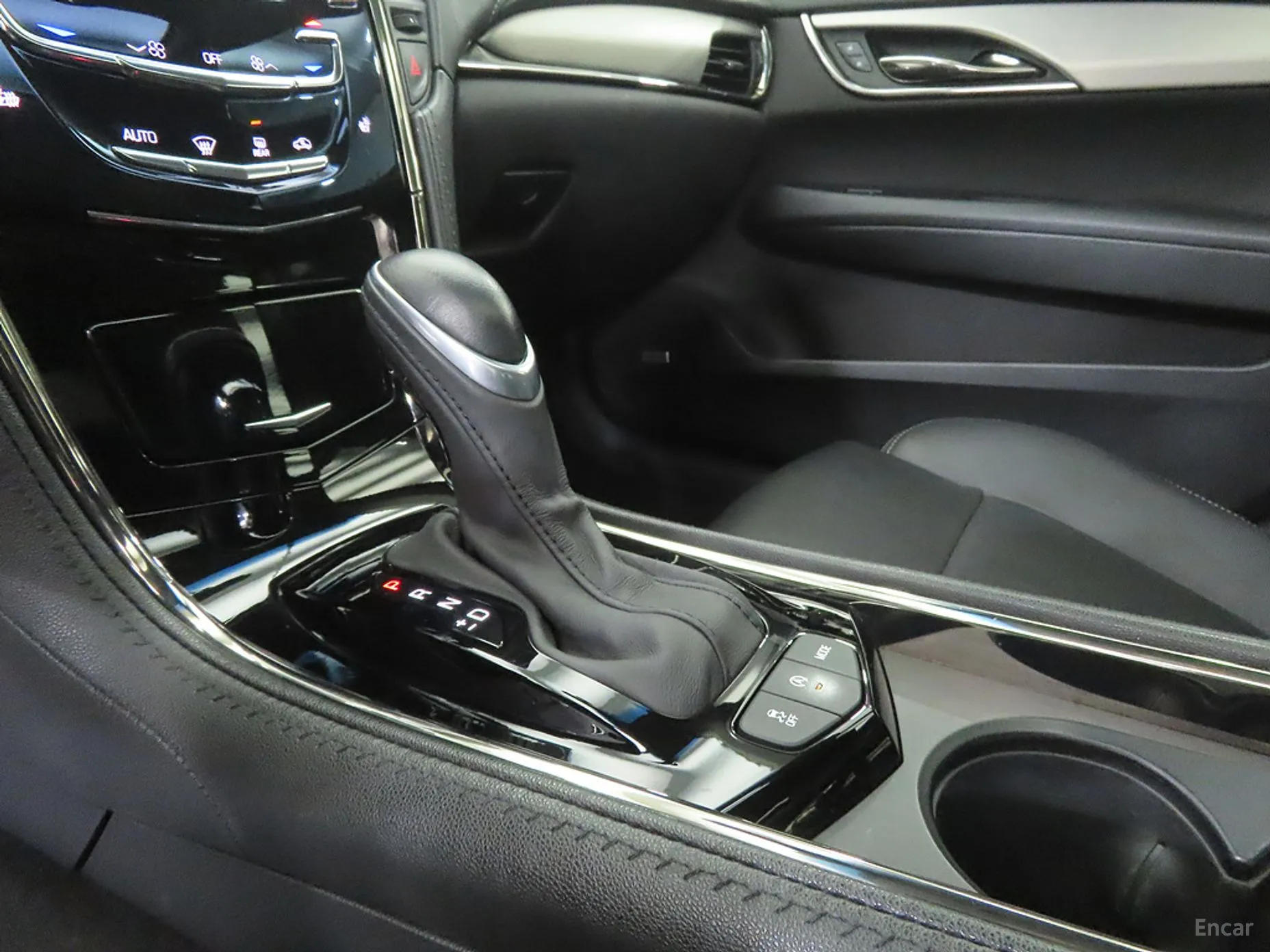 Cadillac Ats превью 11