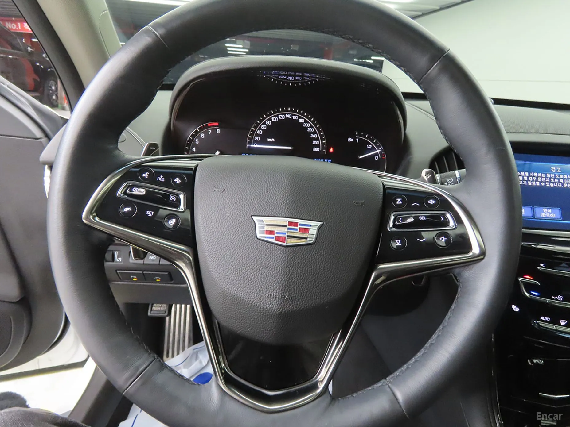 Cadillac Ats превью 8