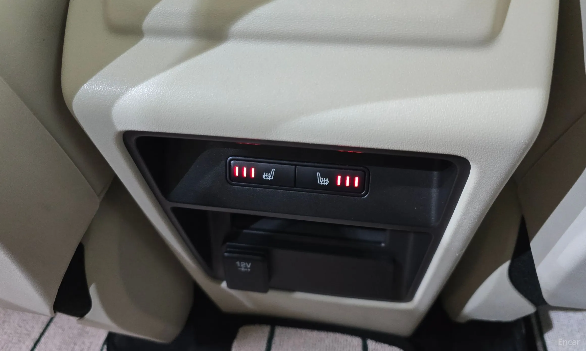 Land Rover Discovery Sports превью 18