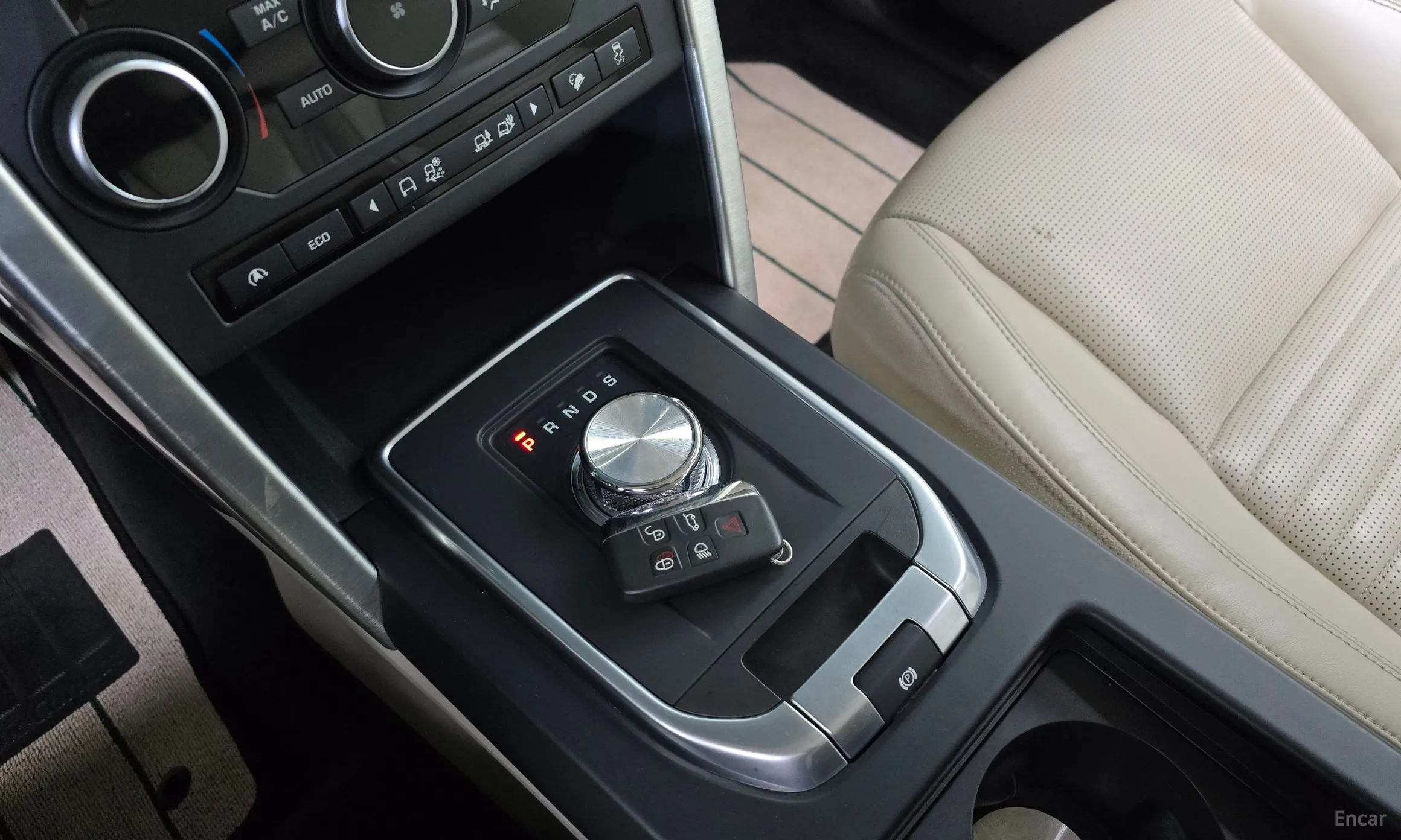 Land Rover Discovery Sports превью 9
