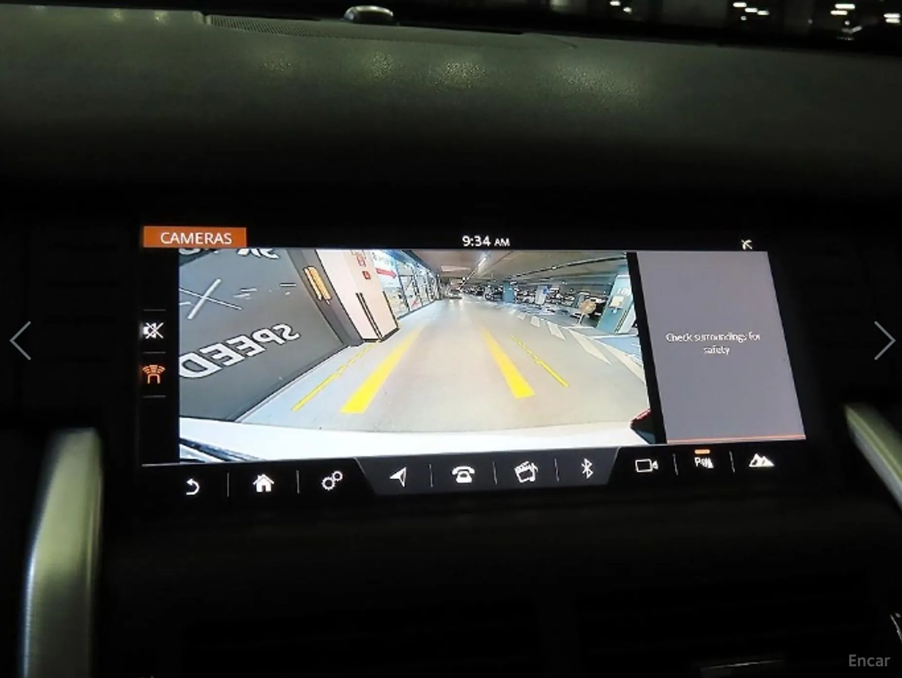 Land Rover Discovery Sports превью 13