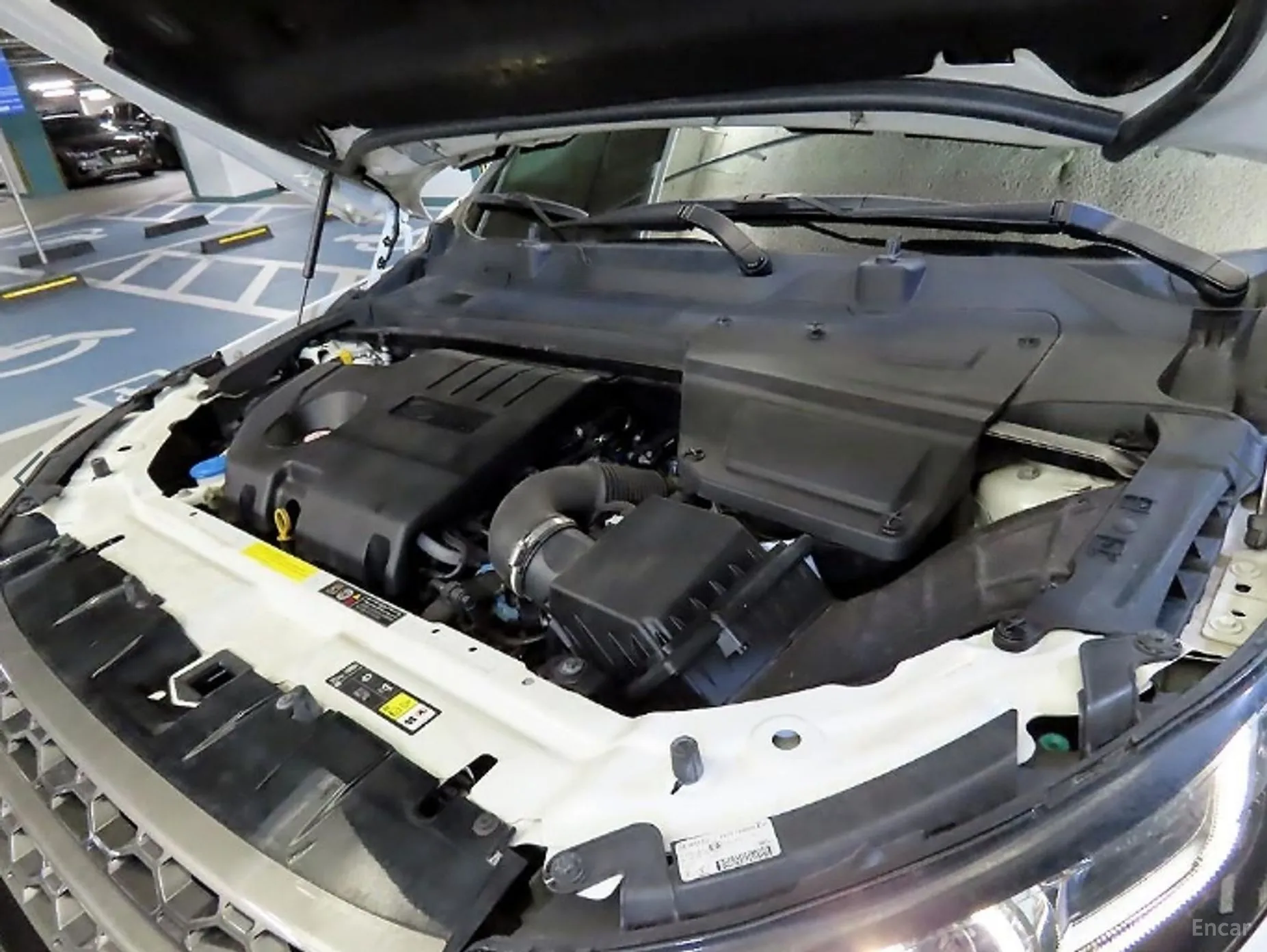 Land Rover Discovery Sports превью 19