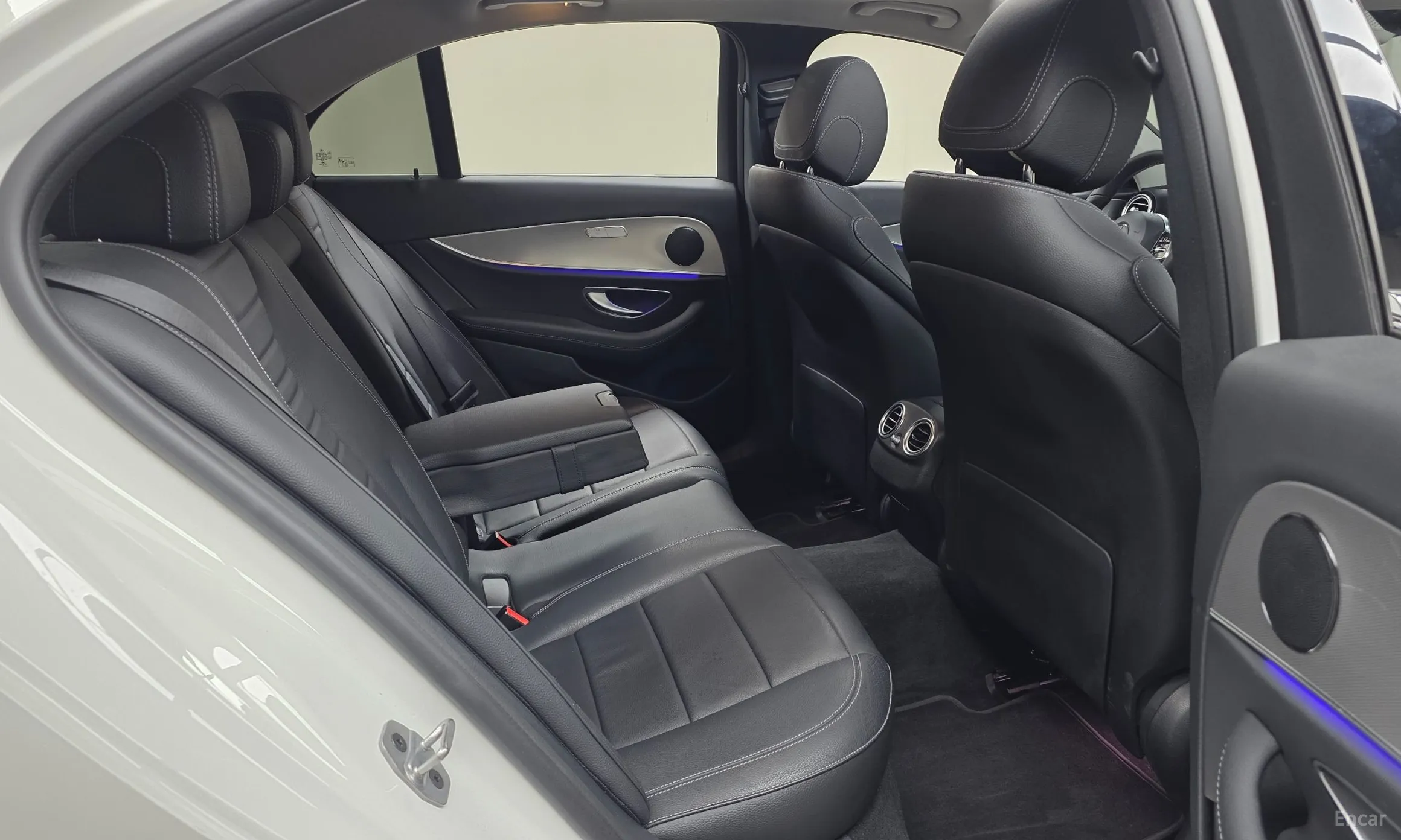 Mercedes Benz E-Class W213 превью 12