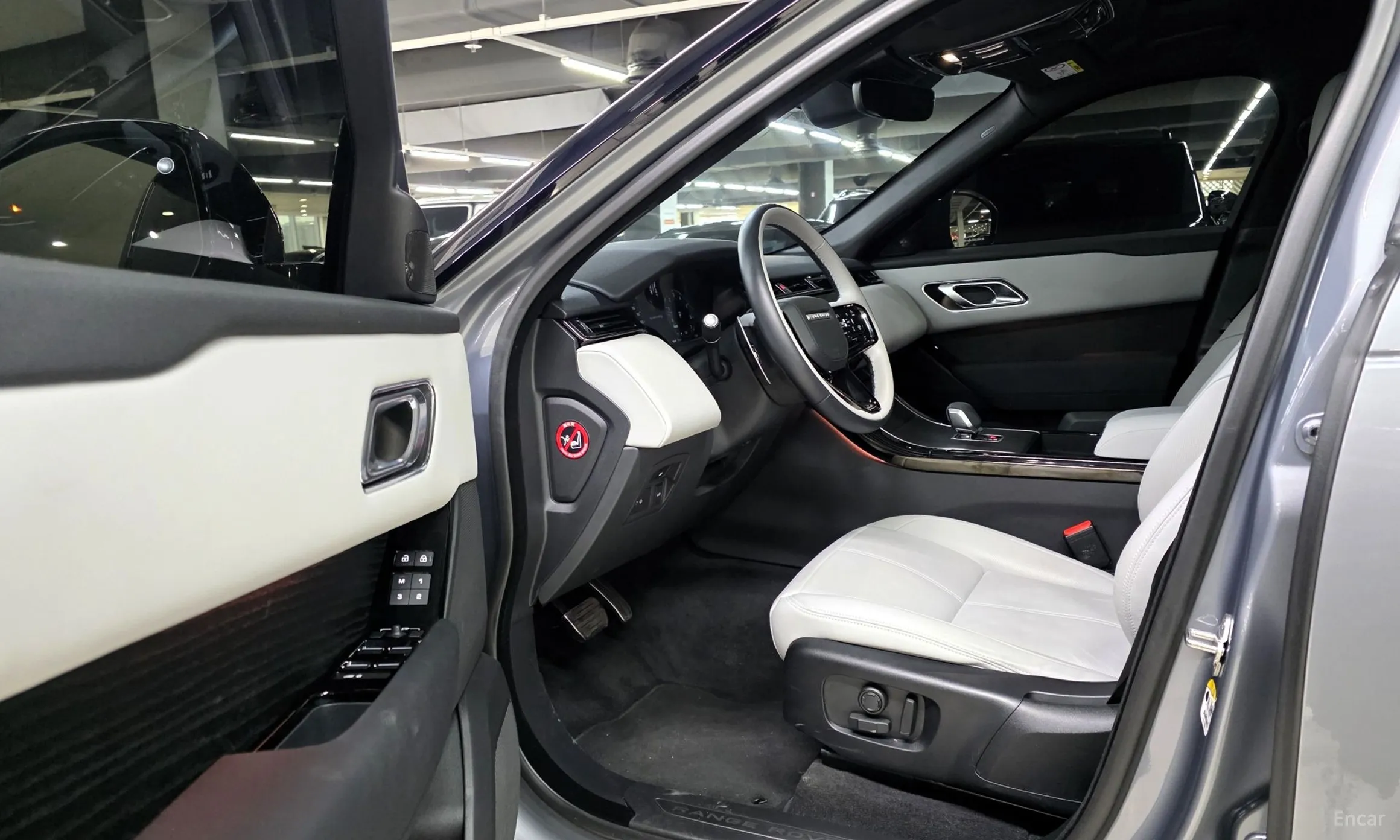 Land Rover Range Rover Bella превью 11