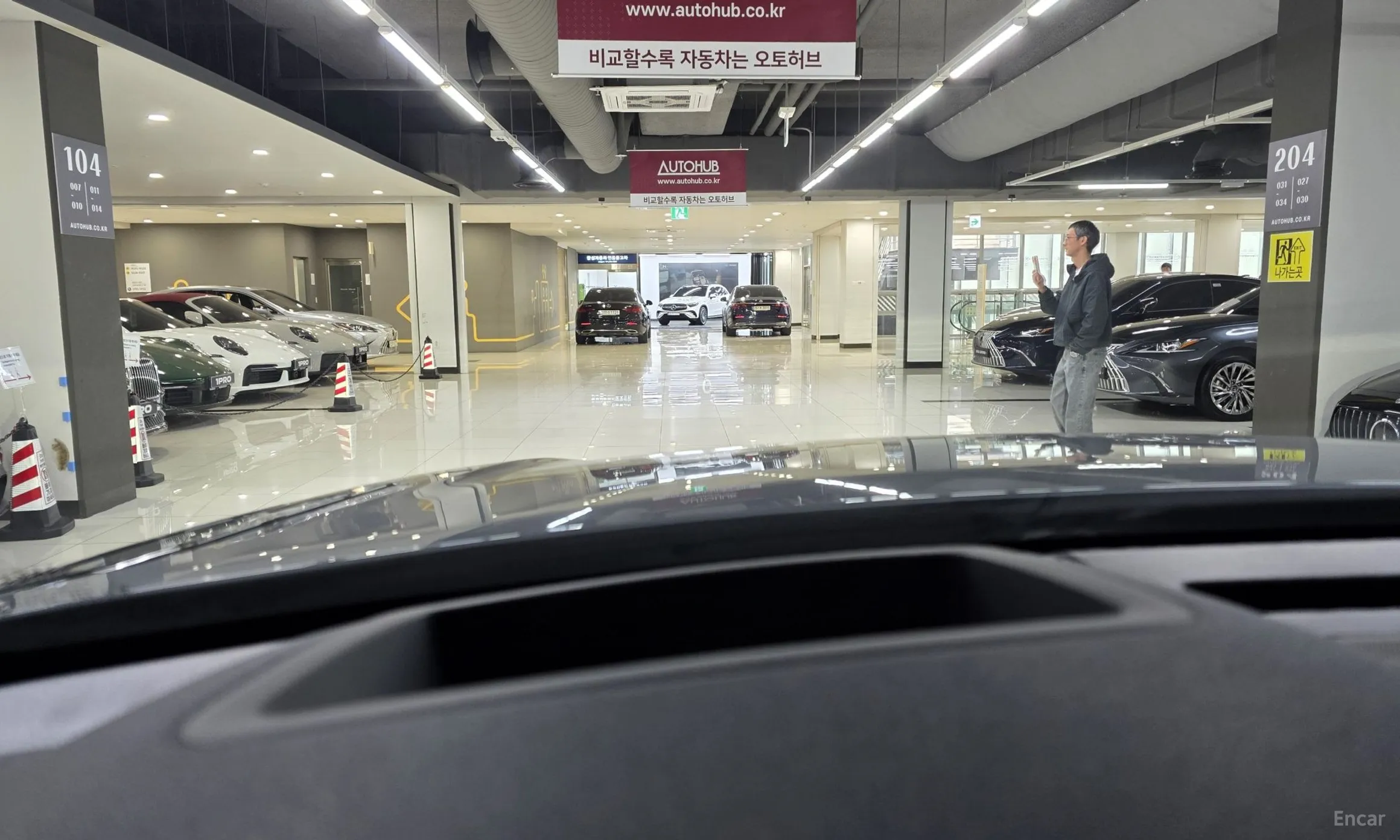 Land Rover Range Rover Bella превью 17