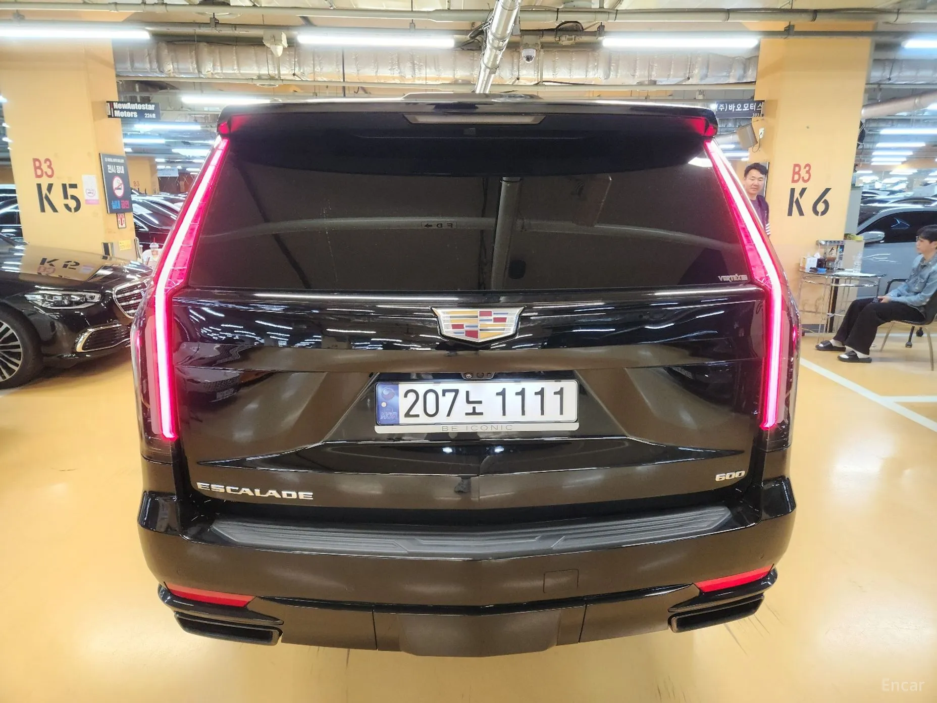 Cadillac Escalade 5th Generation превью 4
