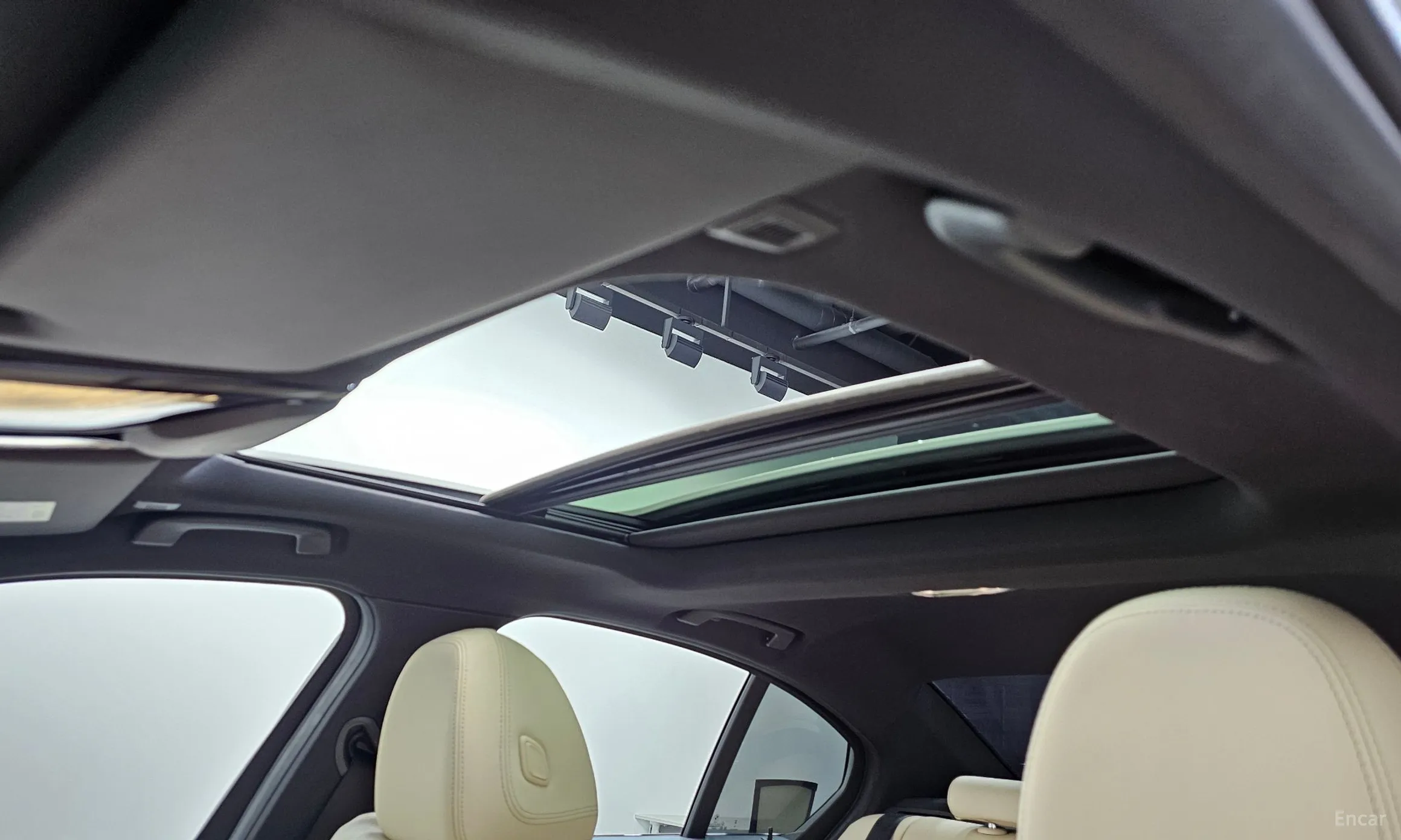BMW 3 Series (G20) превью 14
