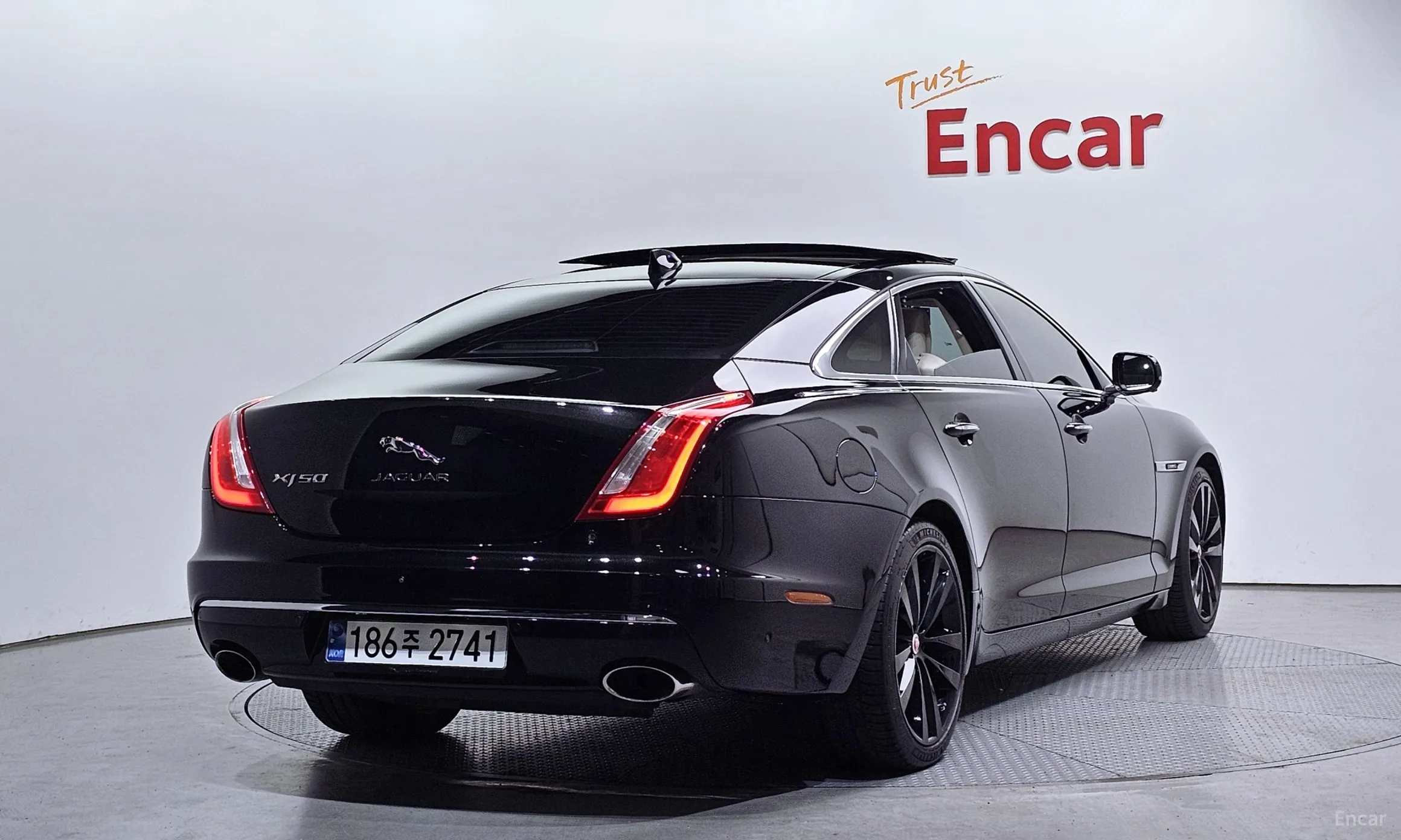 Jaguar All New XJ