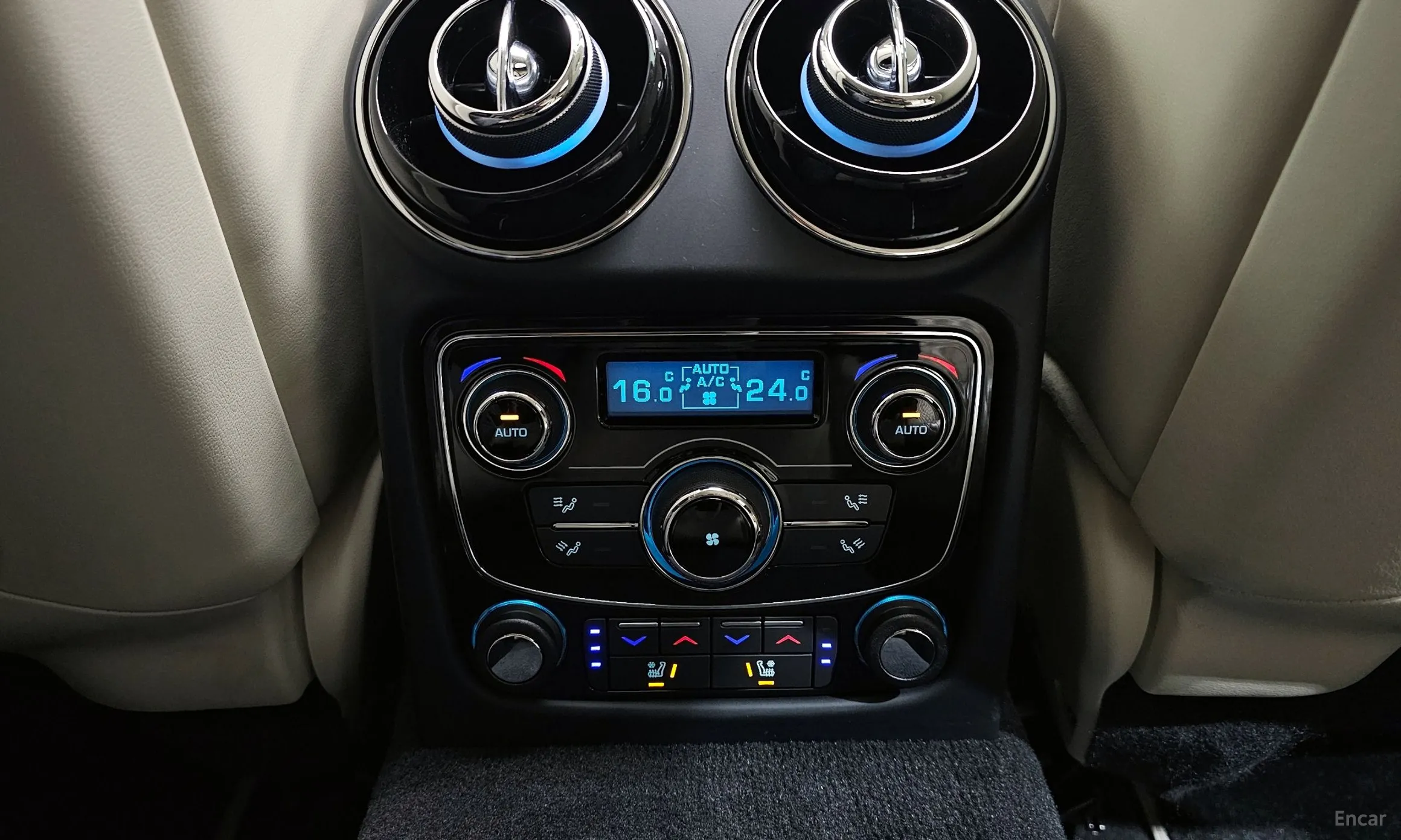Jaguar All New XJ превью 17