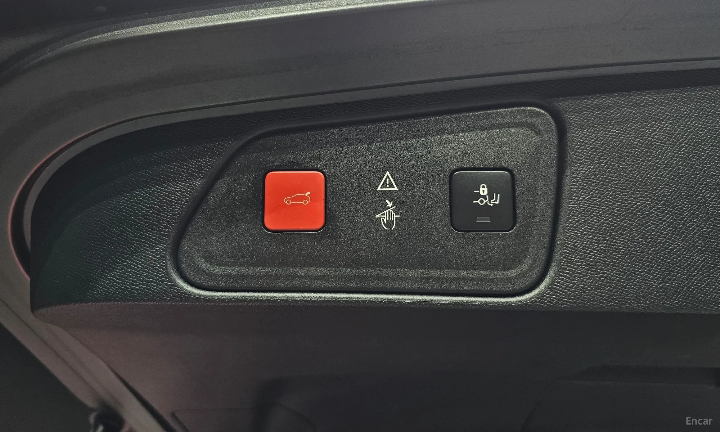 Peugeot 3008 2nd generation превью 19