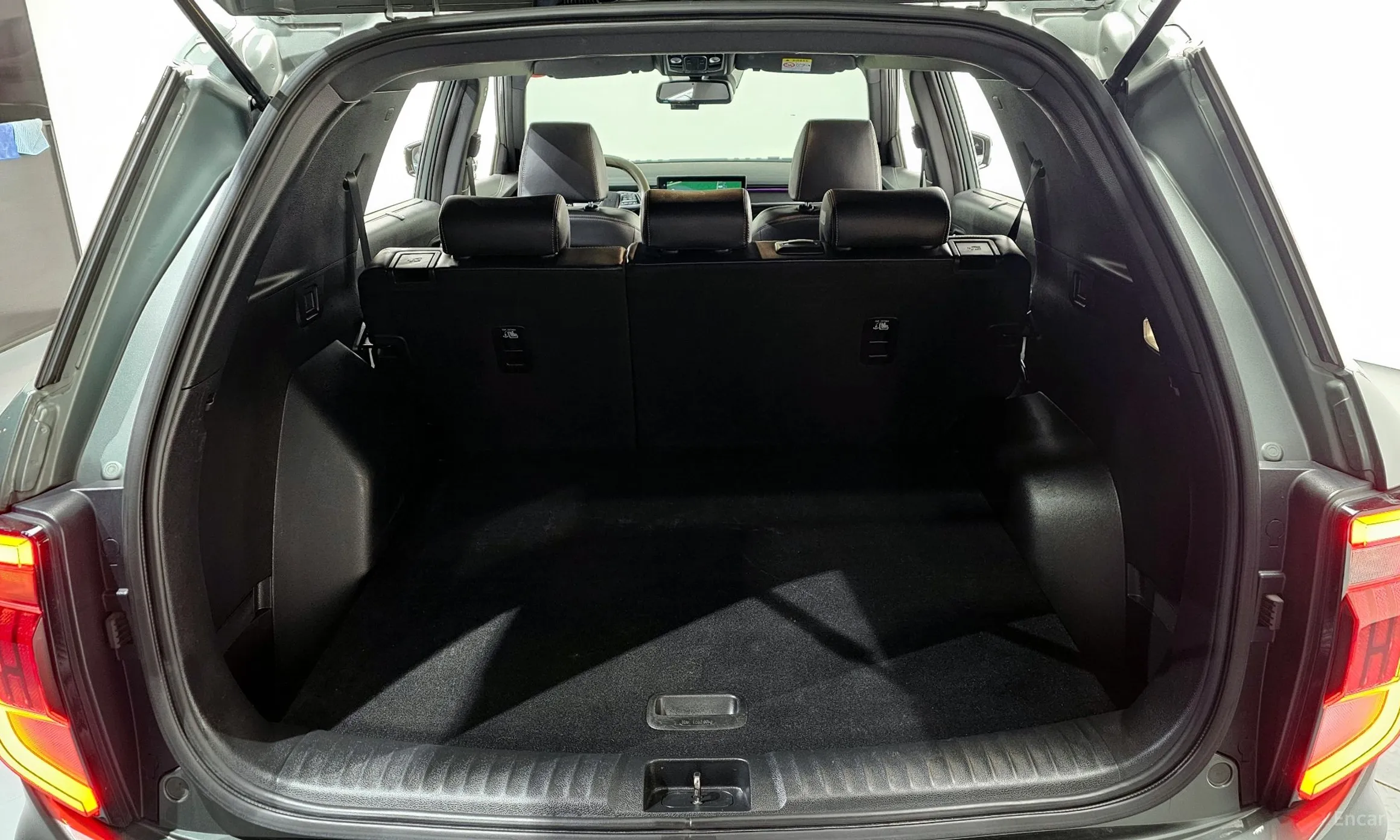 KG Mobility (SsangYong) Torres превью 20