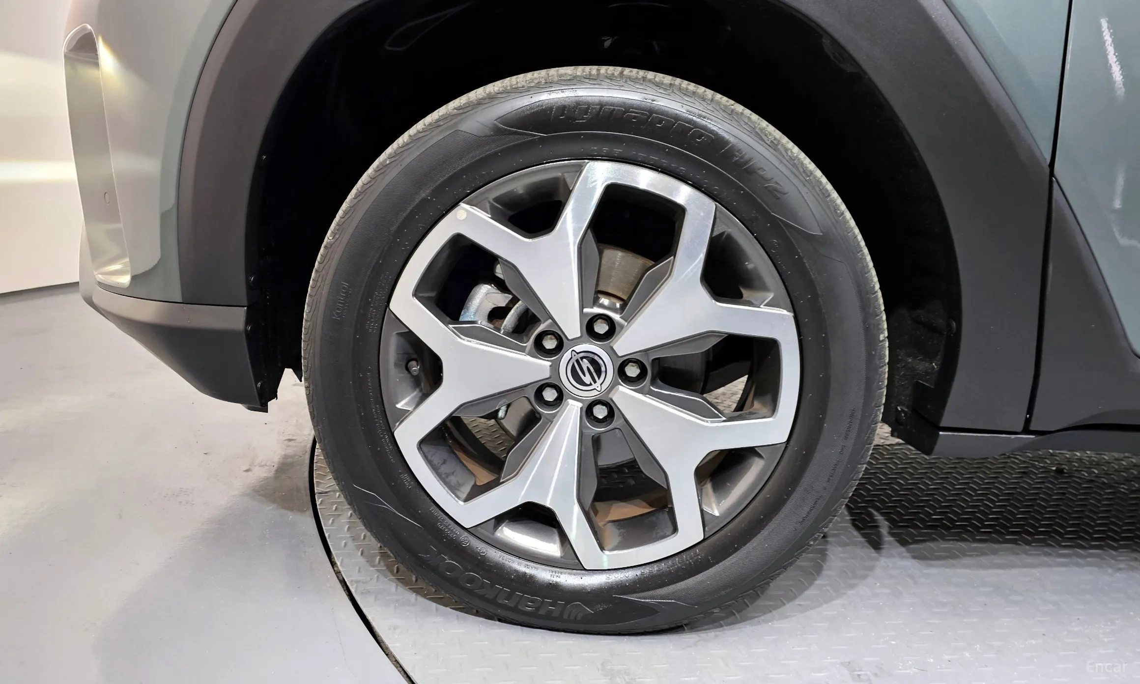KG Mobility (SsangYong) Torres превью 5