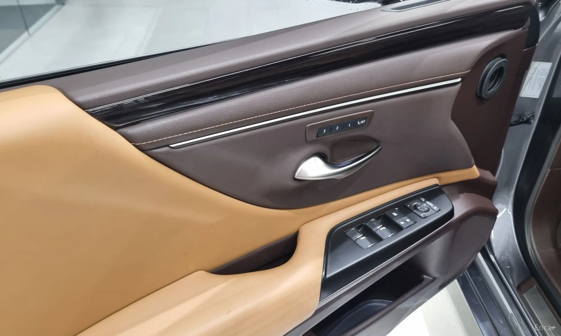 Lexus ES300h 7th Generation превью 12
