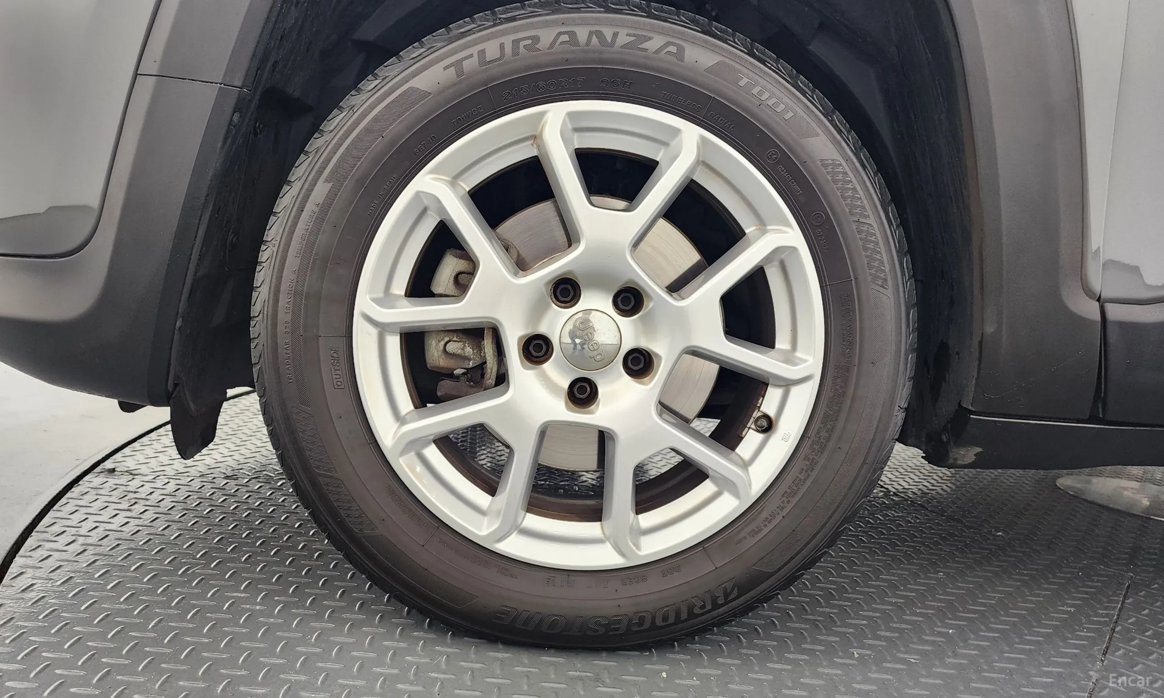 Jeep Renegade превью 5
