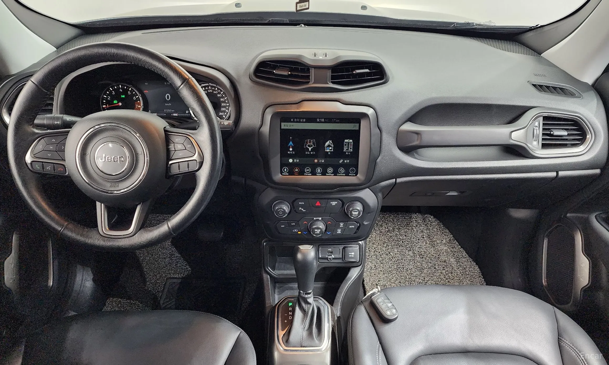 Jeep Renegade превью 7