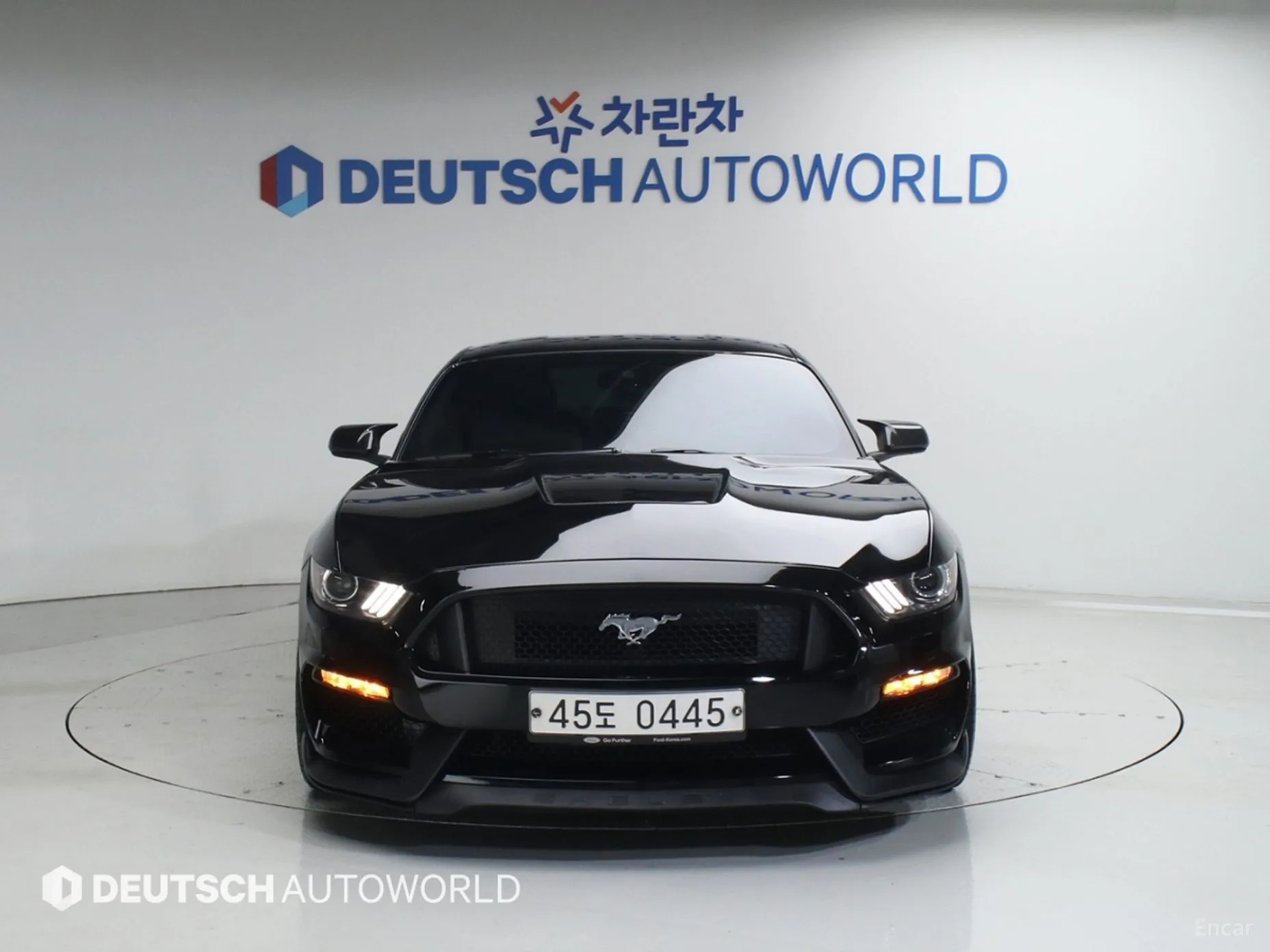 Ford Mustang превью 4