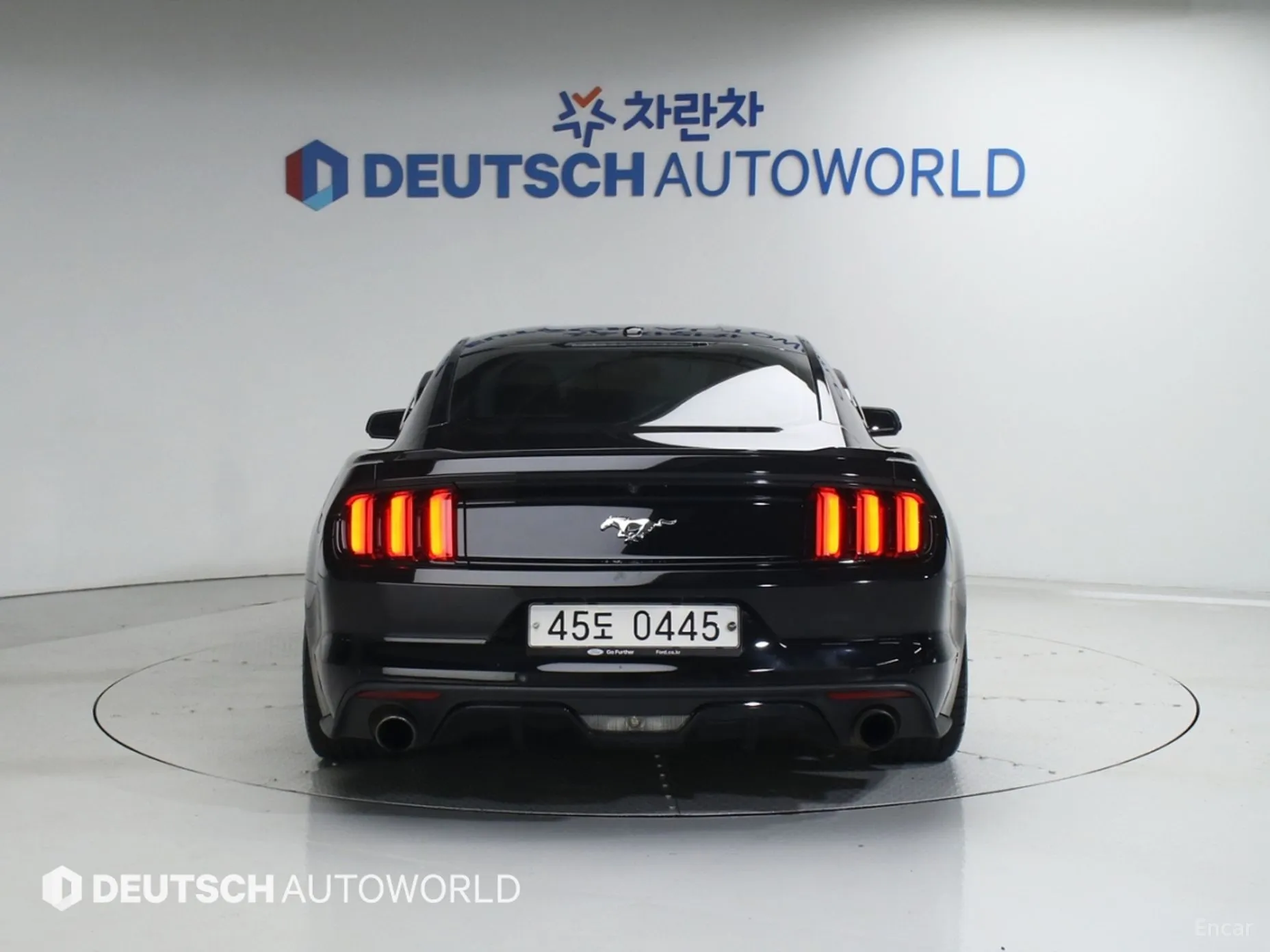 Ford Mustang превью 5