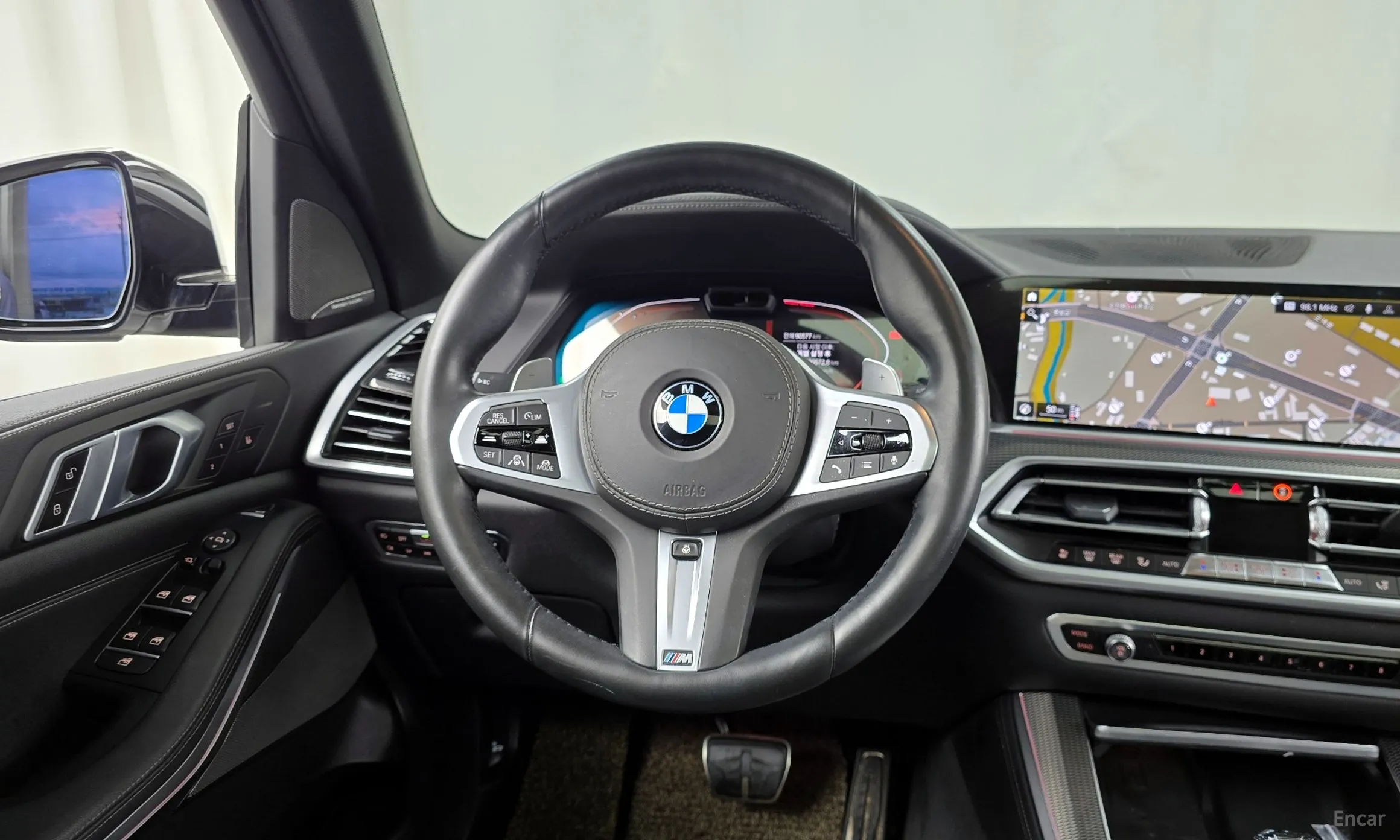 BMW X5 (G05) превью 13