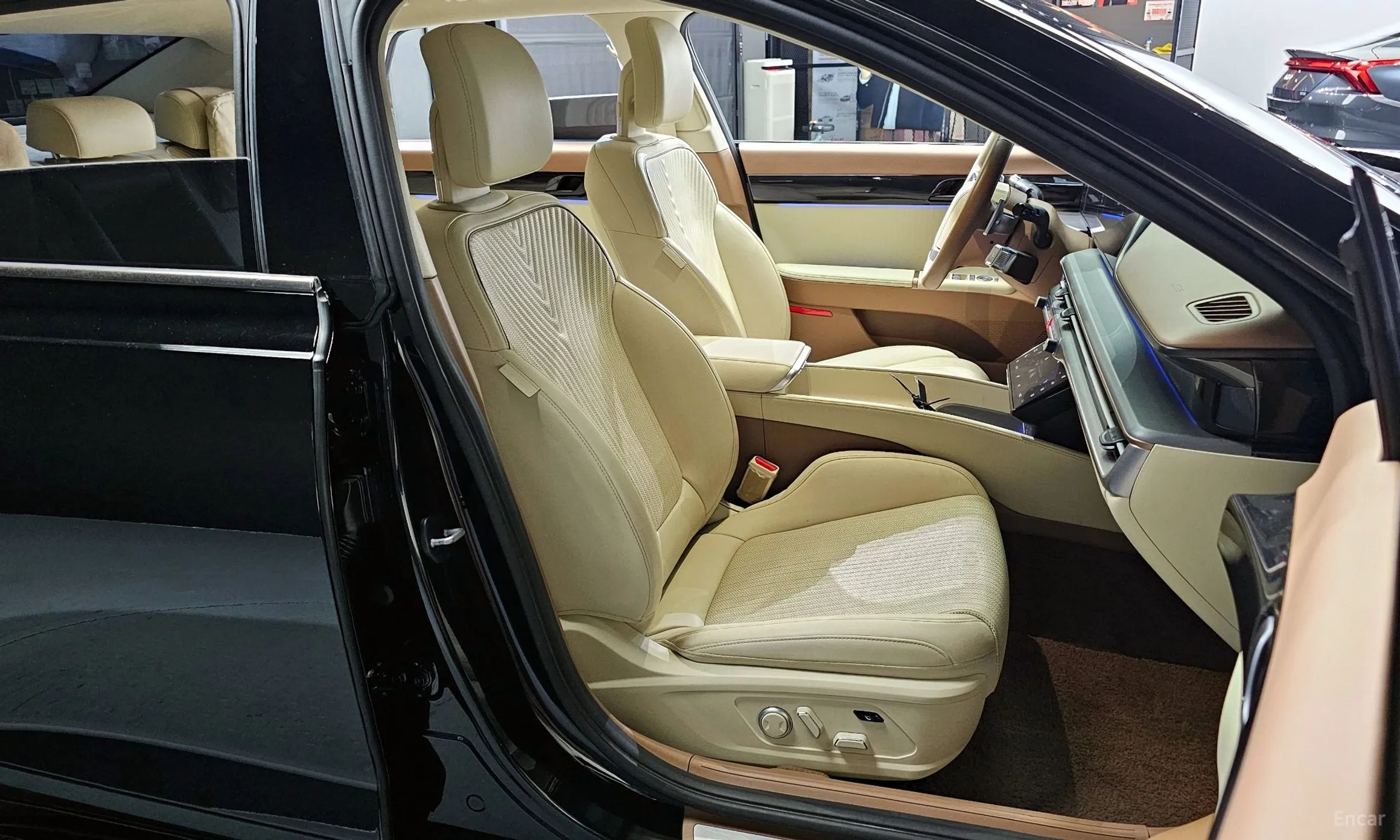 Hyundai Grandeur (GN7) превью 12