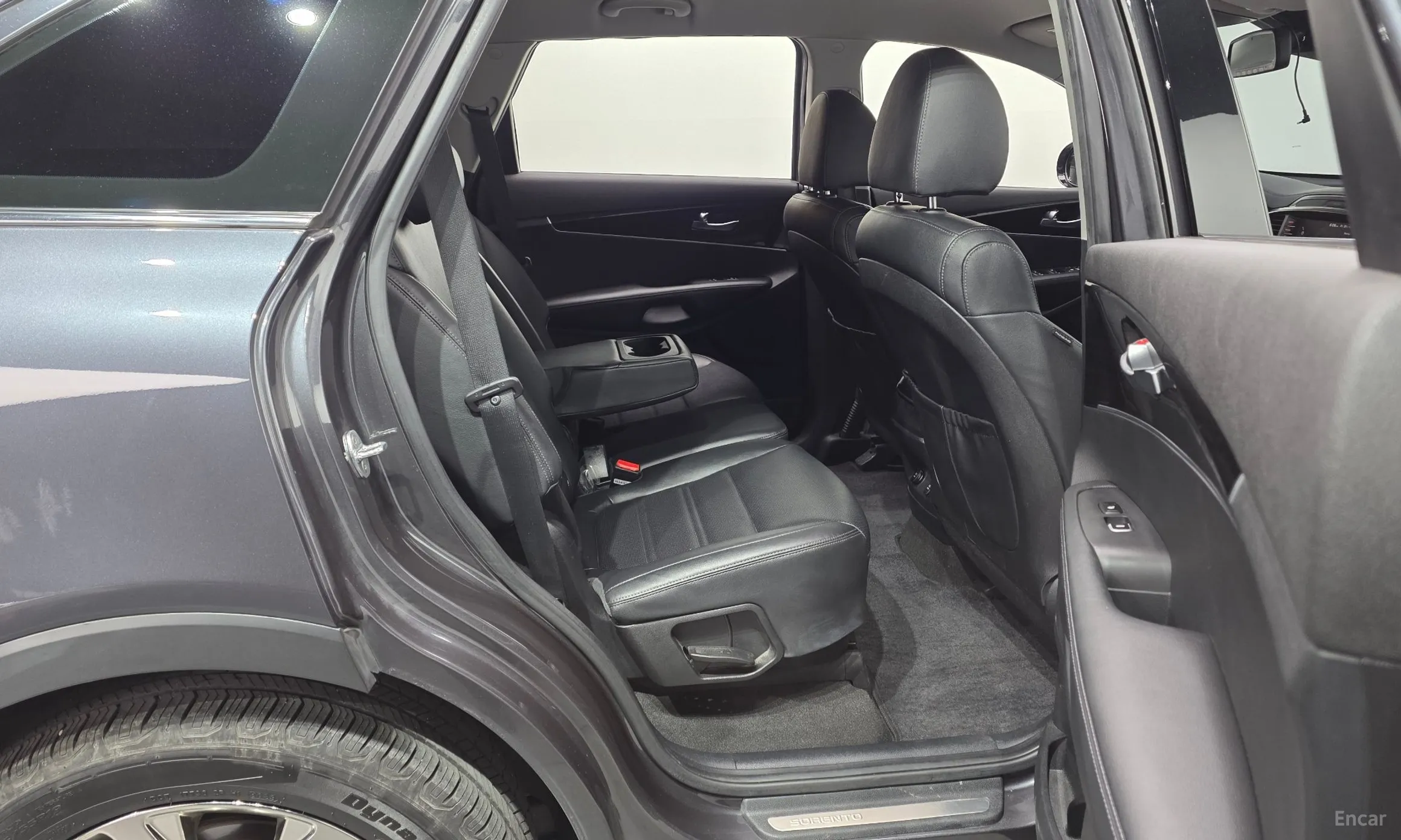 Kia Sorento превью 12