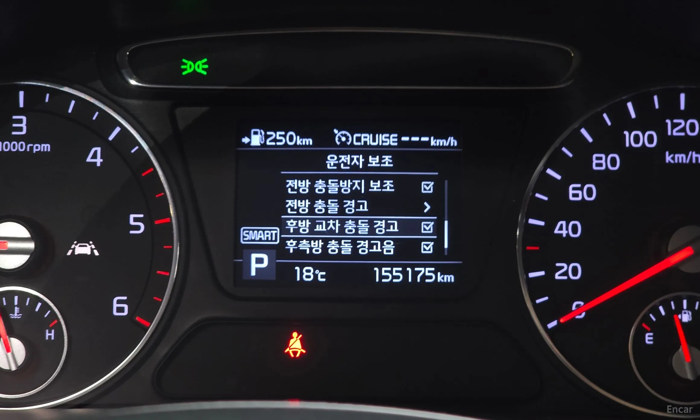 Kia Sorento превью 16