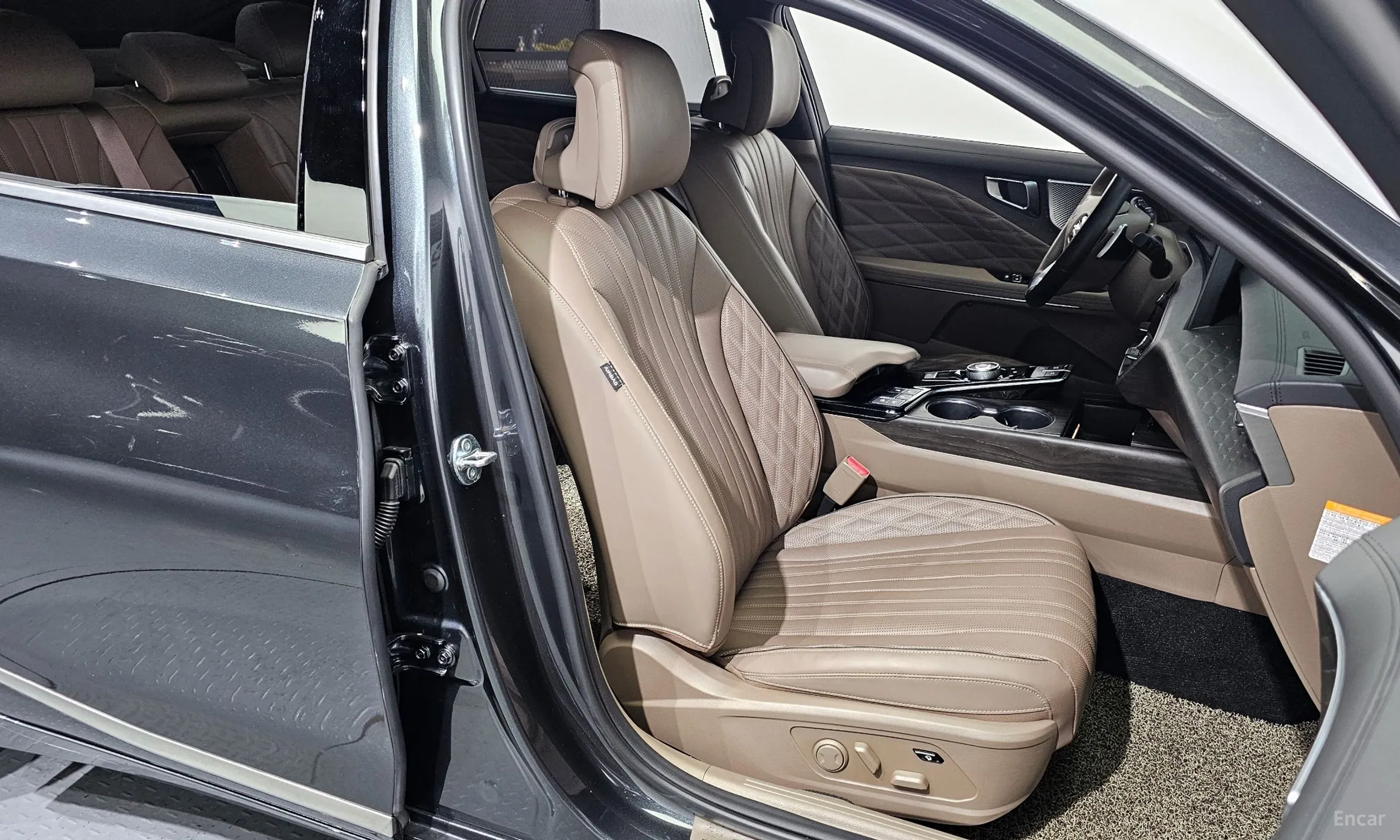 Kia K8 Hybrid превью 12