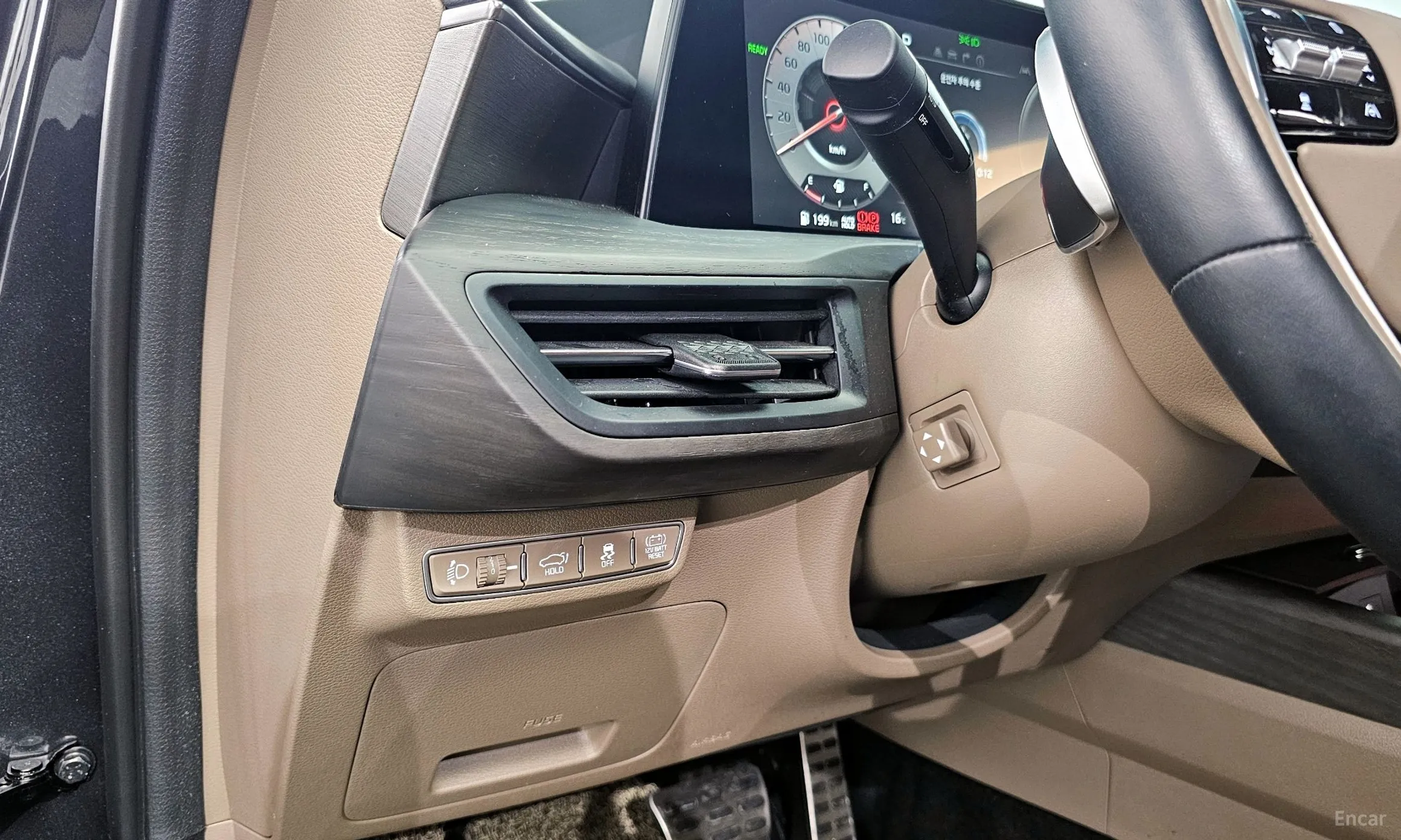 Kia K8 Hybrid превью 15