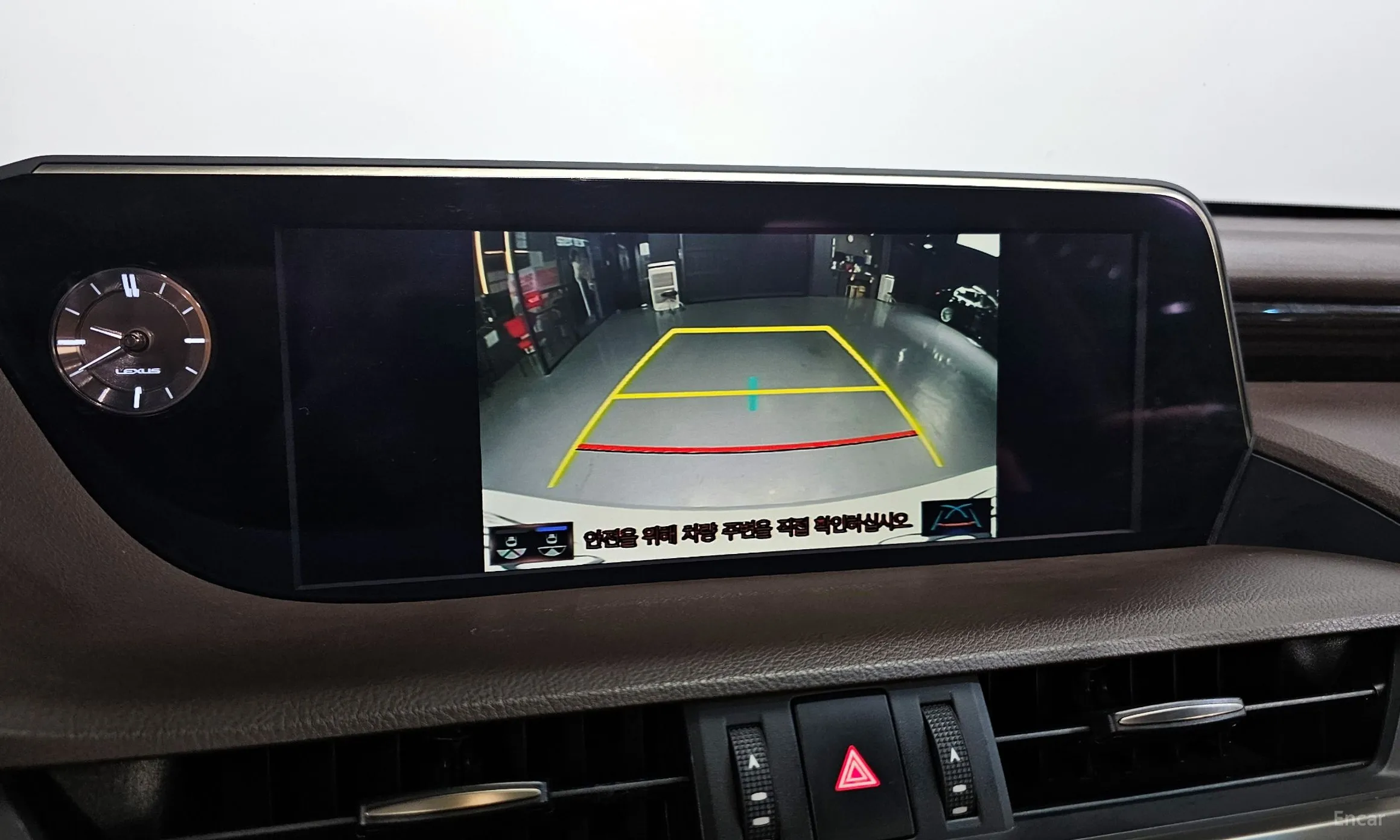 Lexus ES300h 7th Generation превью 16