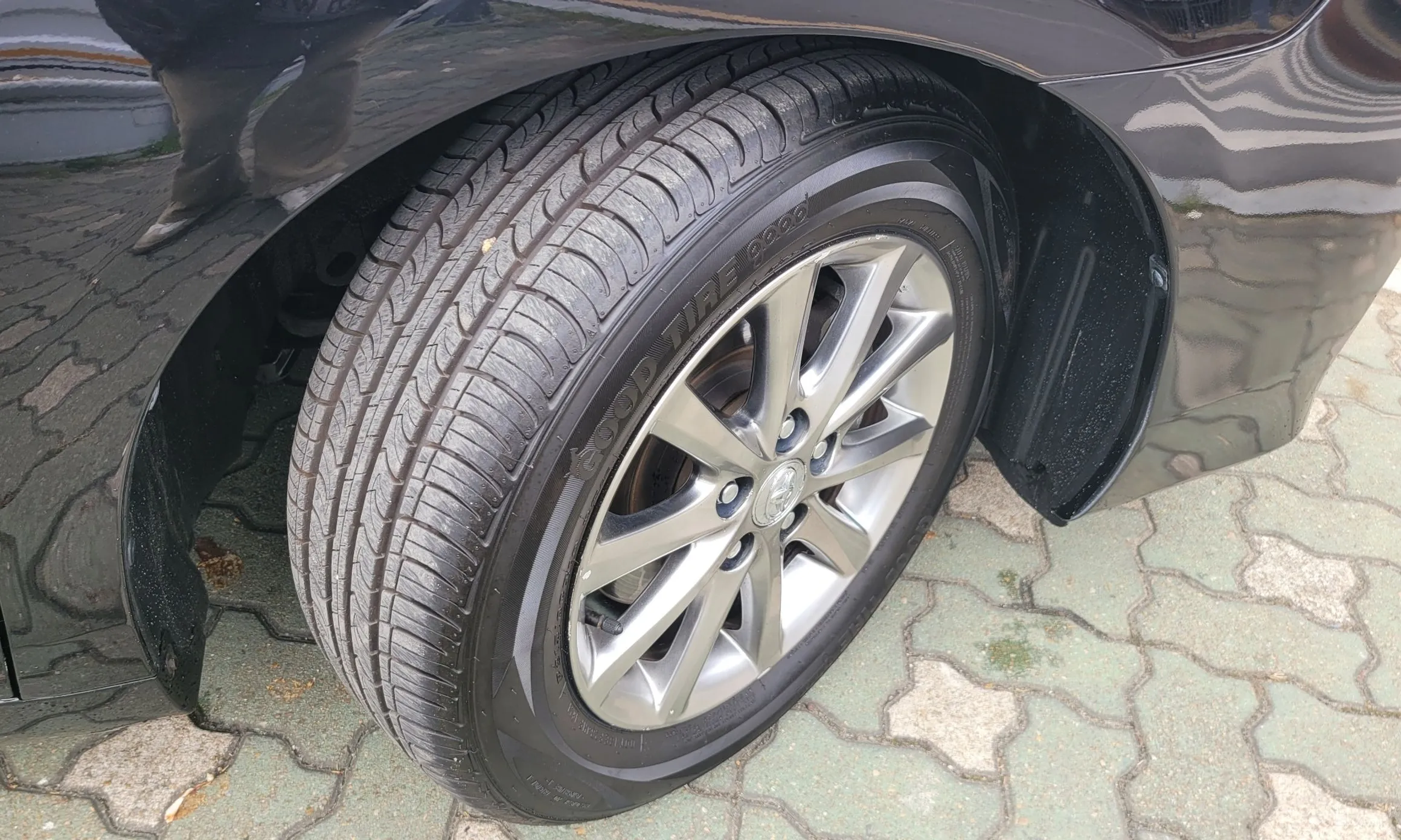Toyota Camry превью 20