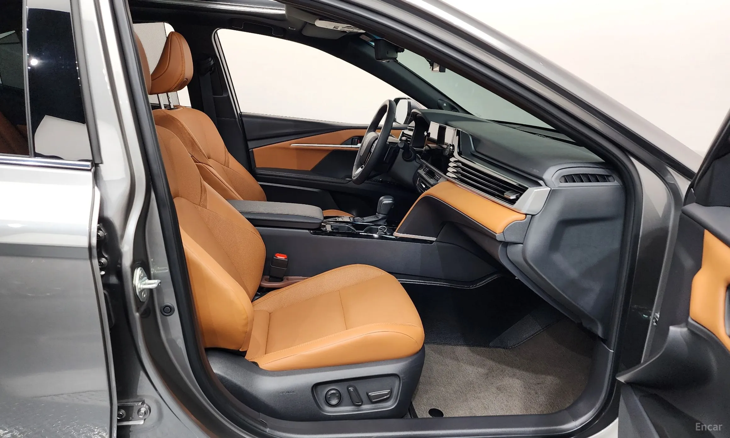 Toyota Camry (XV80) превью 11