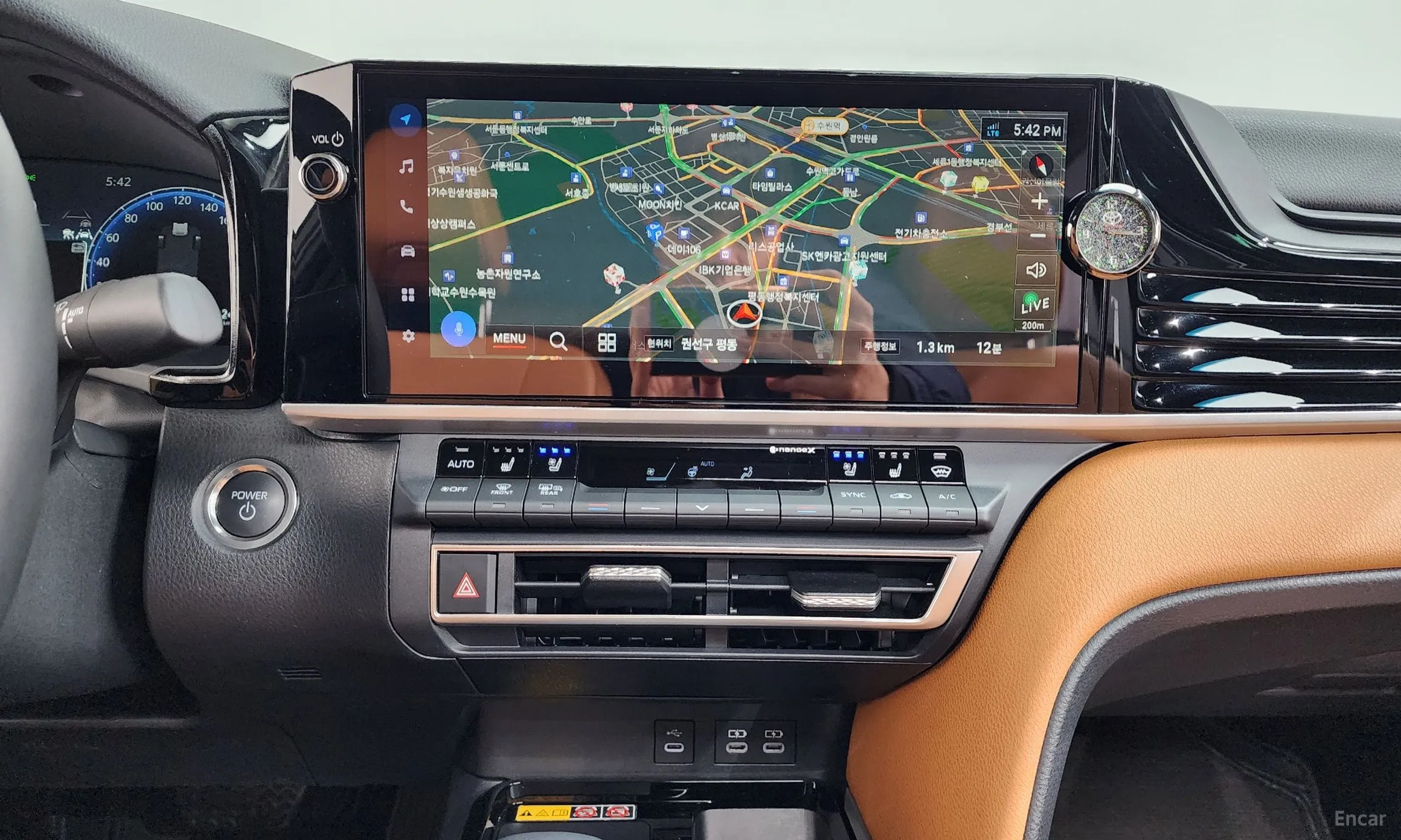 Toyota Camry (XV80) превью 14