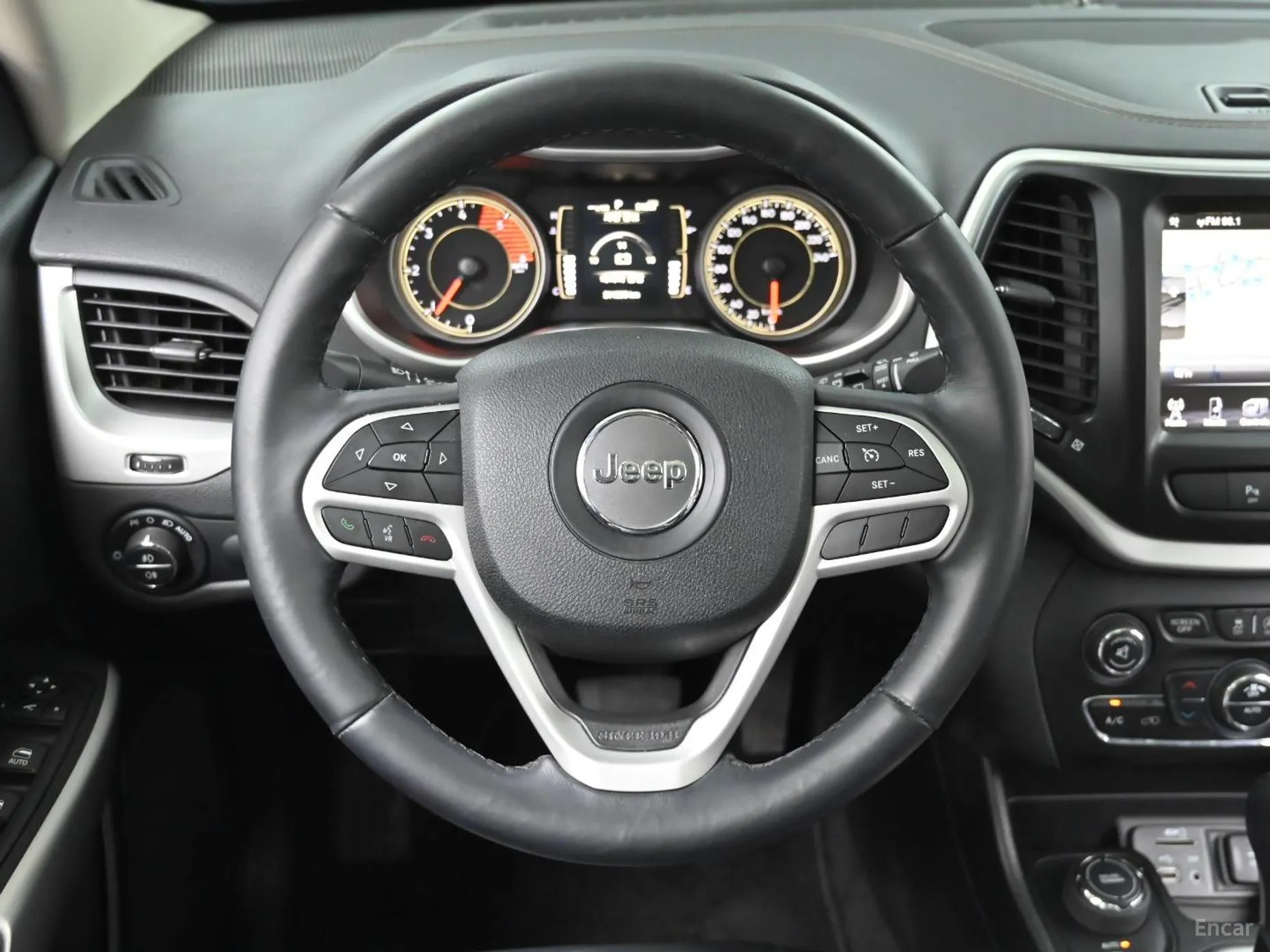 Jeep Cherokee (KL) превью 13