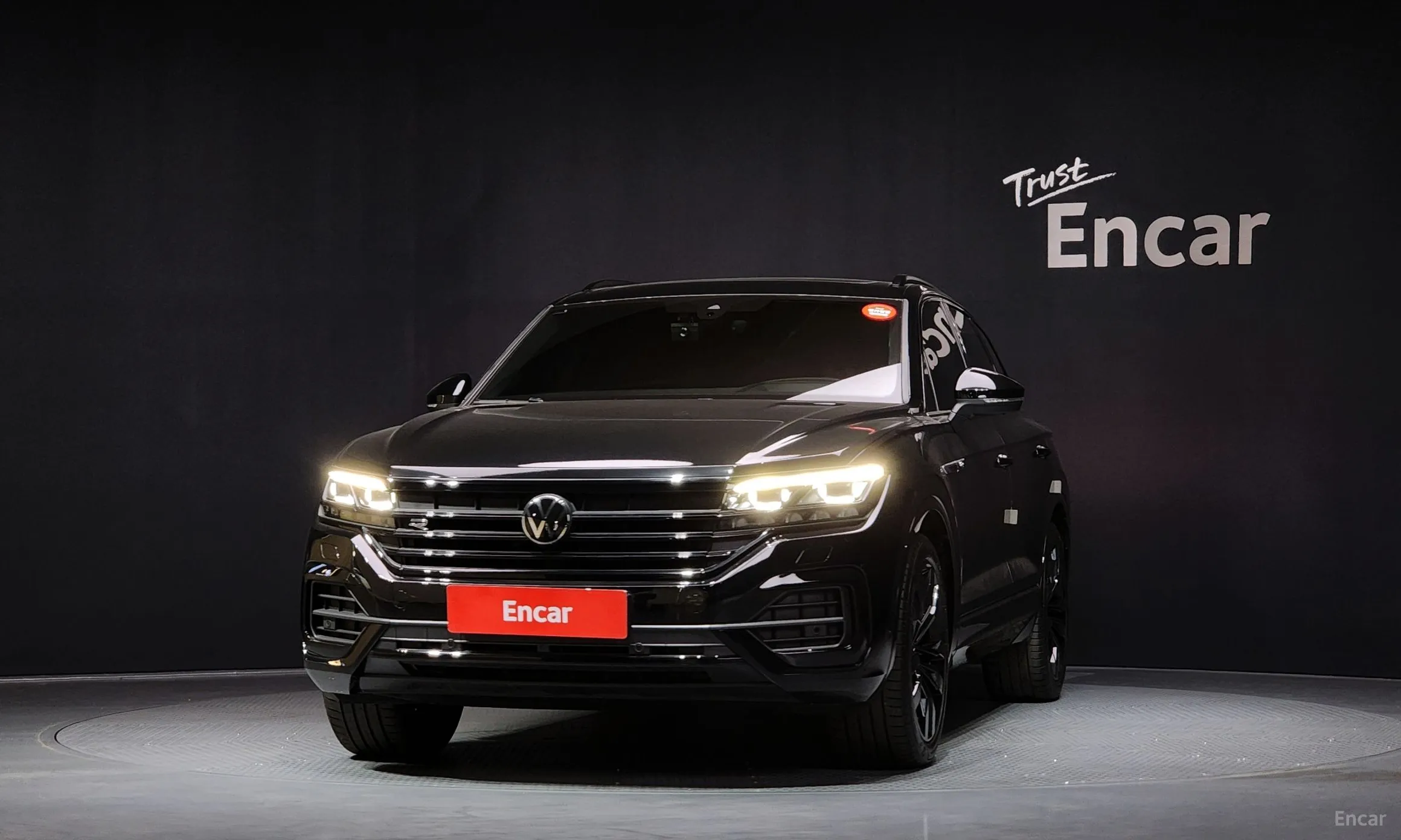 Volkswagen Touareg 3rd Generation превью 3