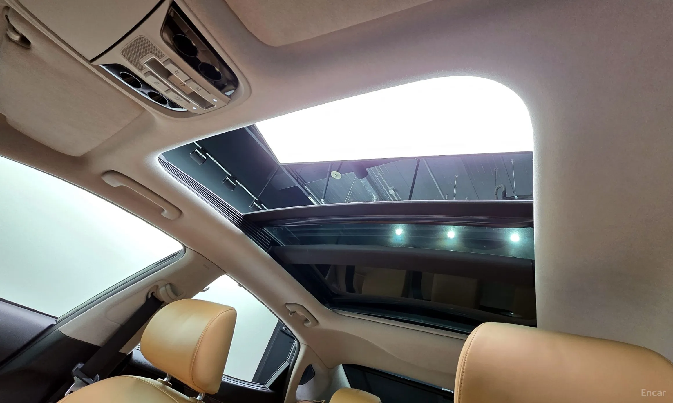 Kia K7 Premier превью 18